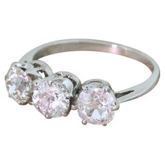 Art Deco 1.20 Carat Old Cut Diamond 18 Karat White Gold Trilogy Ring