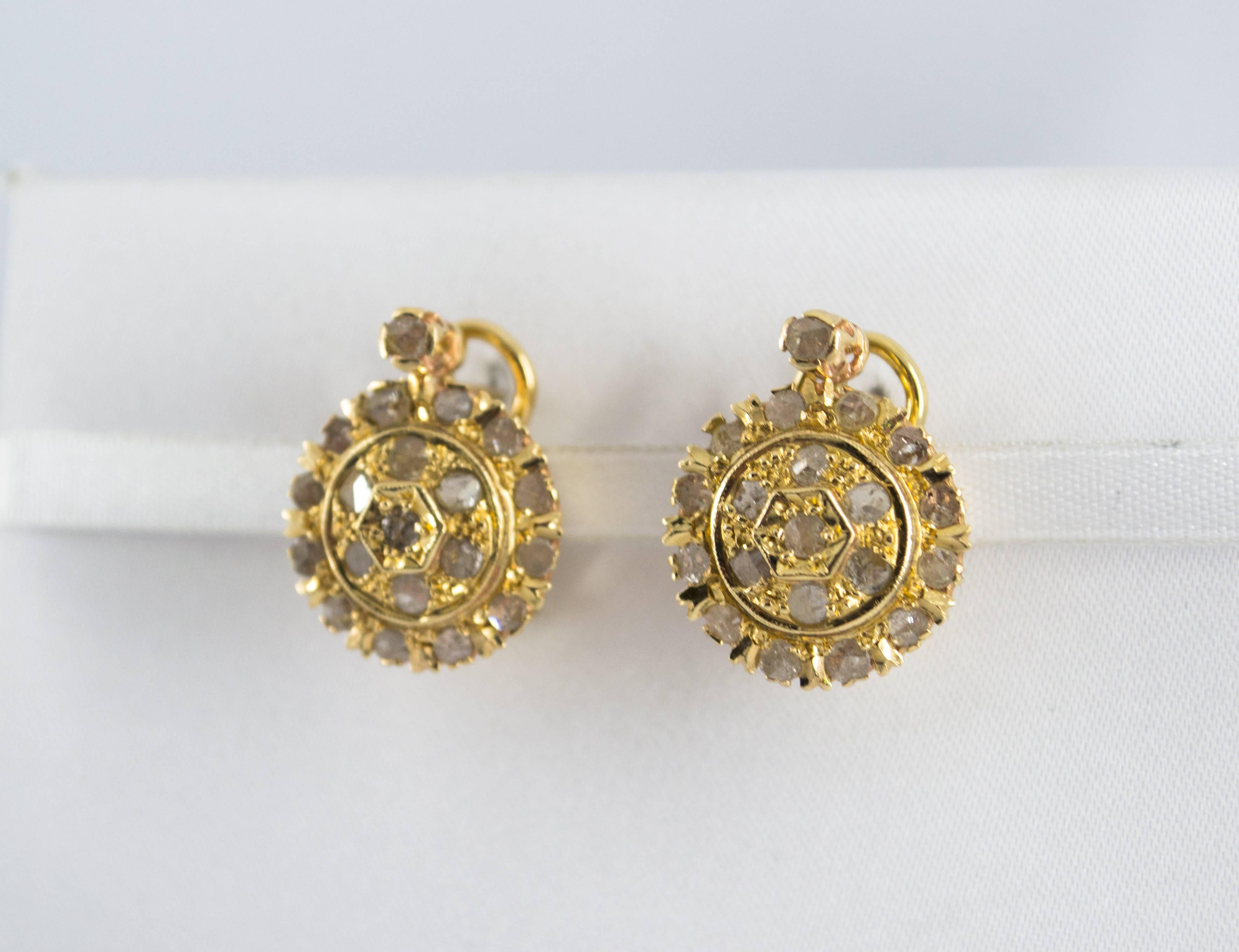 Women's or Men's Art Deco Style 1.20 Carat White Rose Cut Diamond Yellow Gold Clip-On Earrings For Sale