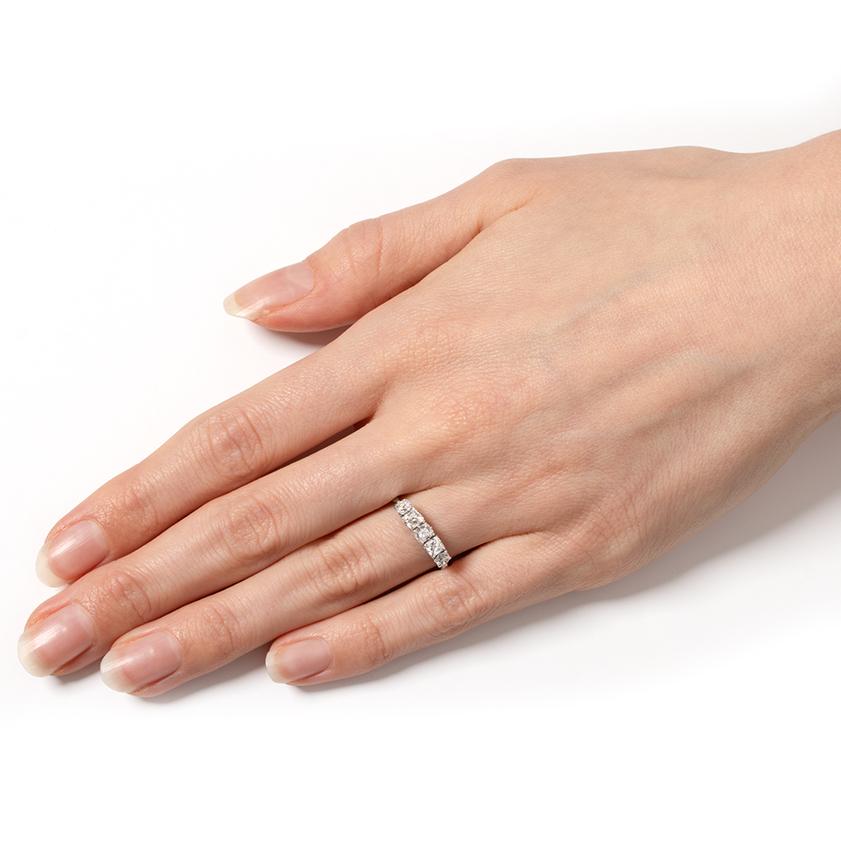 Art Deco 1,20ct Diamant Fünf Stein Ring, ca. 1920er Jahre im Zustand „Gut“ im Angebot in London, GB