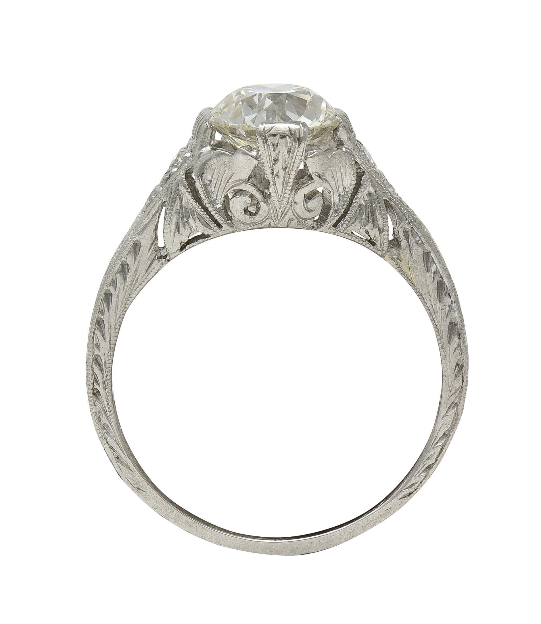 Art Deco 1.21 Old European Diamond Platinum Vintage Scrolling Engagement Ring en vente 1