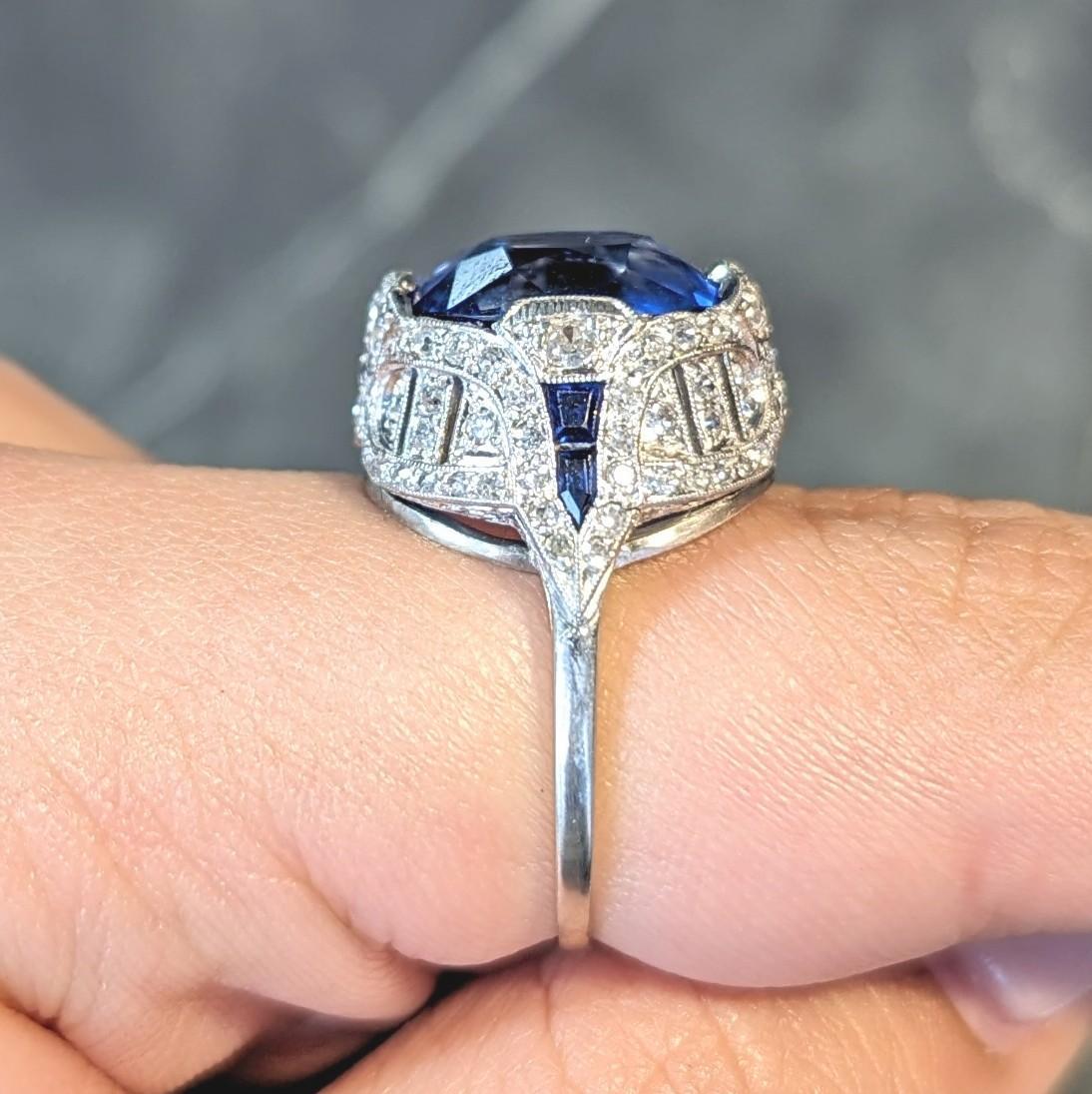 Art Deco 12.12 CTW No Heat Ceylon Saphir Diamant Lotus Vintage Cocktail Ring im Angebot 6