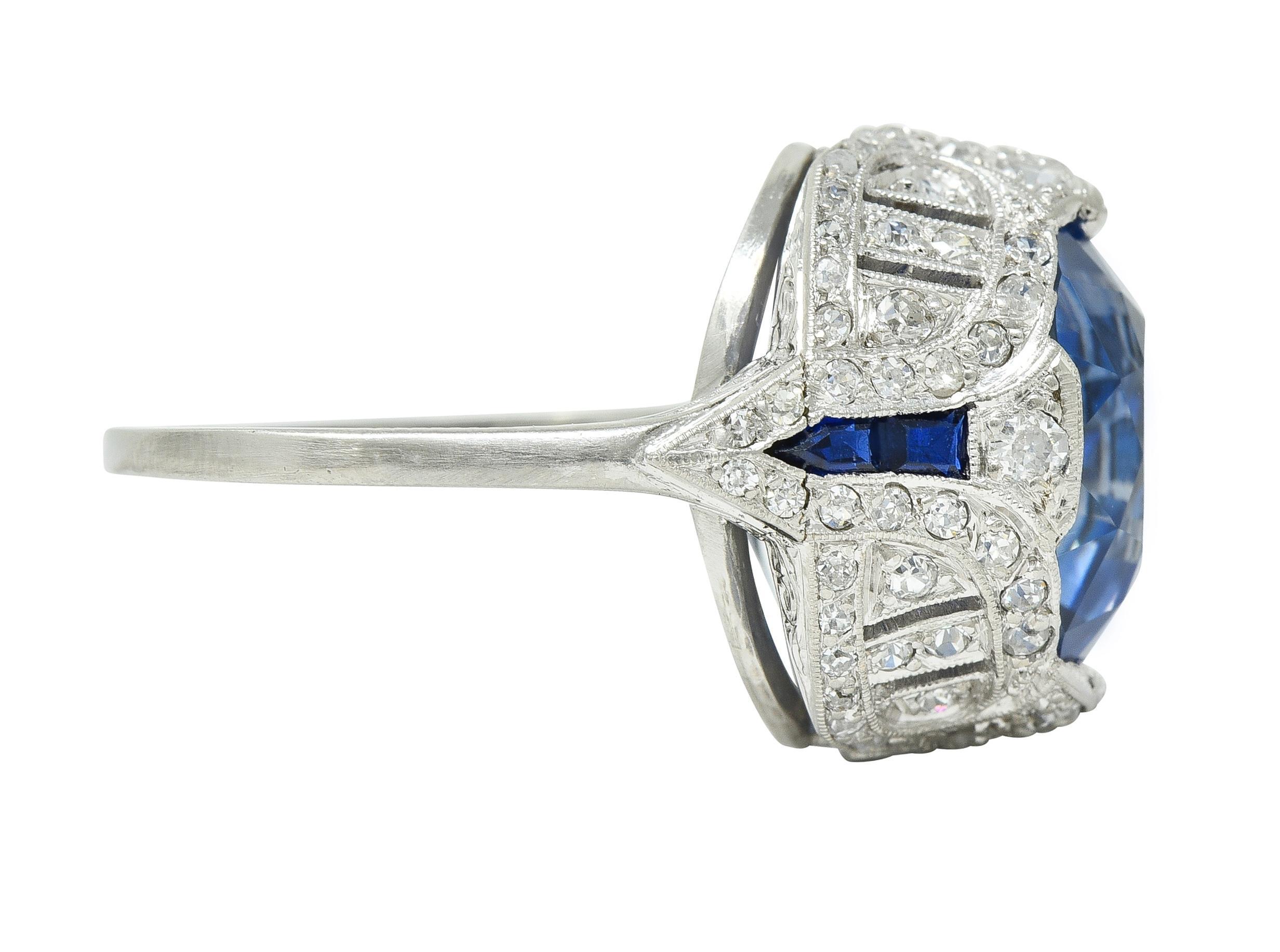 Art Deco 12.12 CTW No Heat Ceylon Saphir Diamant Lotus Vintage Cocktail Ring (Rundschliff) im Angebot