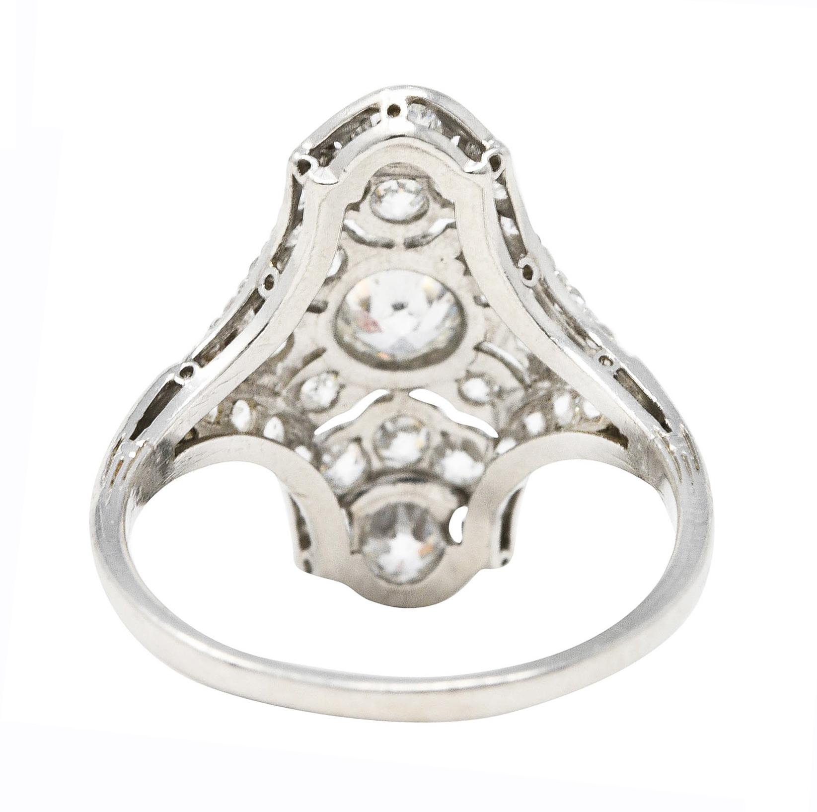 Women's or Men's Art Deco 1.23 Carats Old European Cut Diamond Platinum Dinner Ring