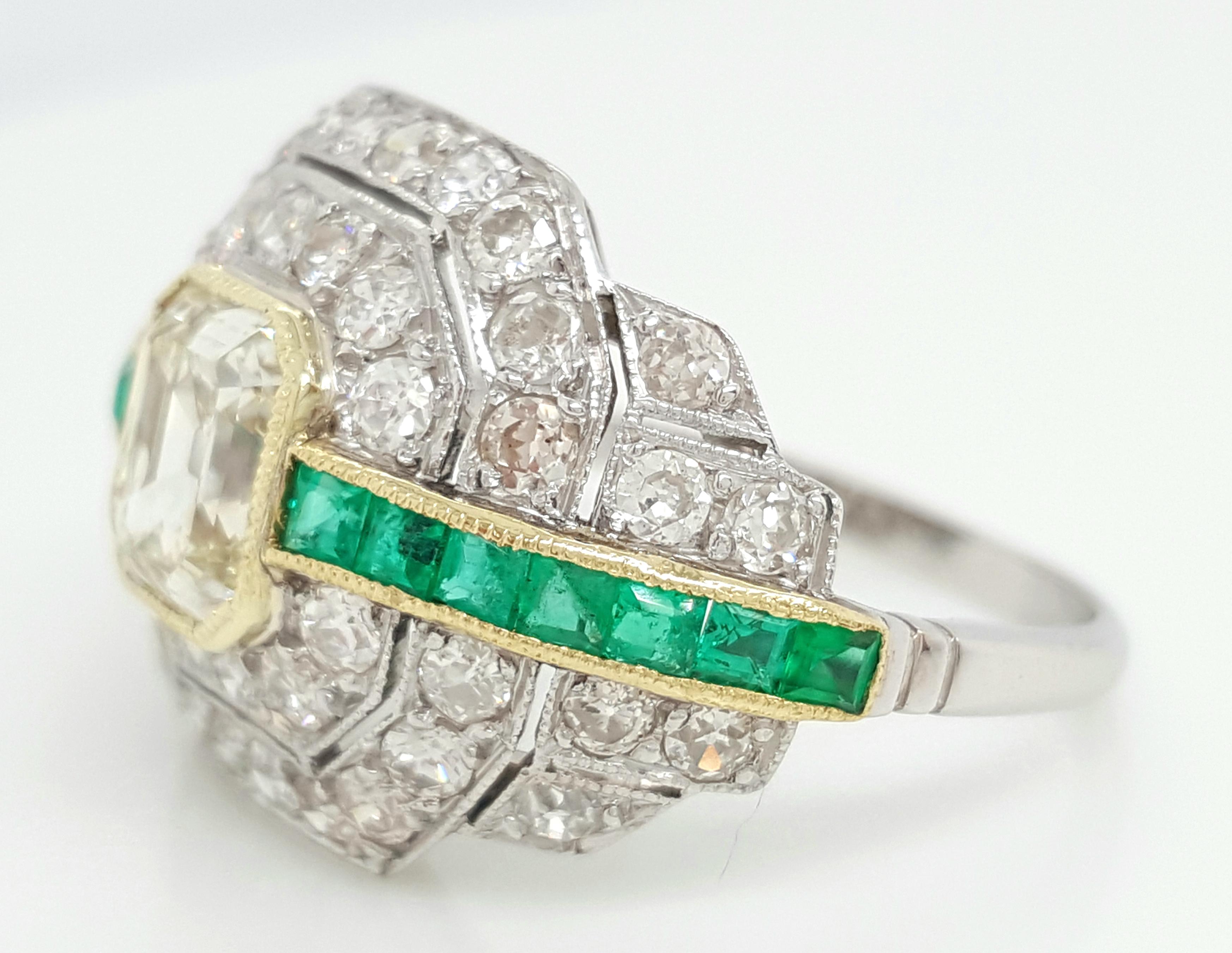 Art Deco 1.24 Carat Emerald Cut Diamond and Emerald Platinum Ring 5