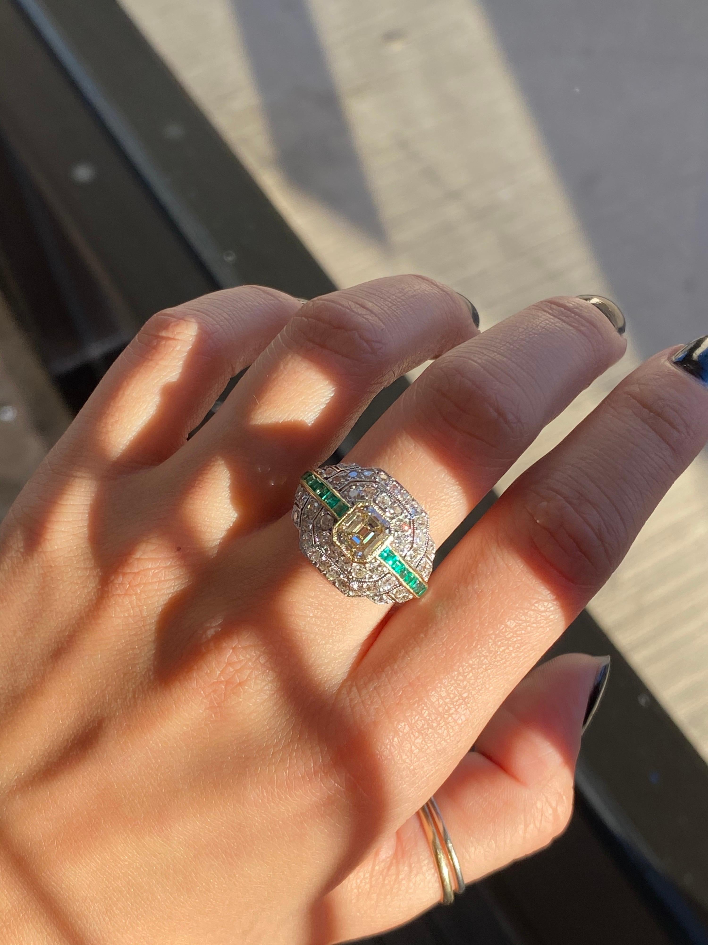Art Deco 1.24 Carat Emerald Cut Diamond and Emerald Platinum Ring 1