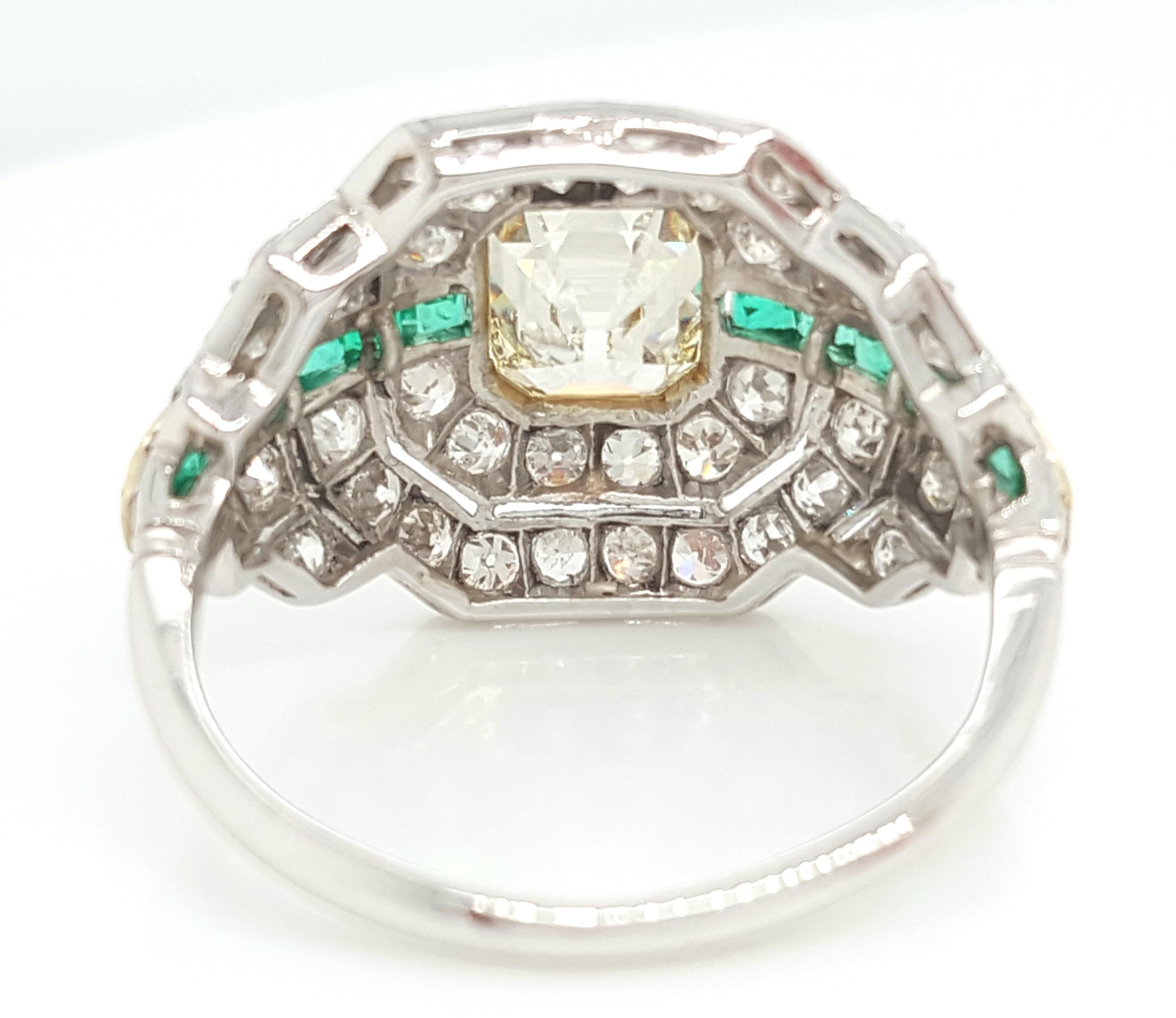 Art Deco 1.24 Carat Emerald Cut Diamond and Emerald Platinum Ring 3