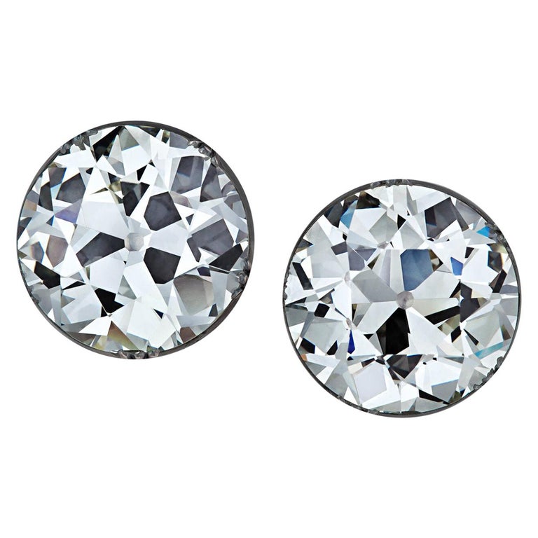 Art Deco 12.42 Carat Old European Cut Diamond Stud Earrings For Sale at