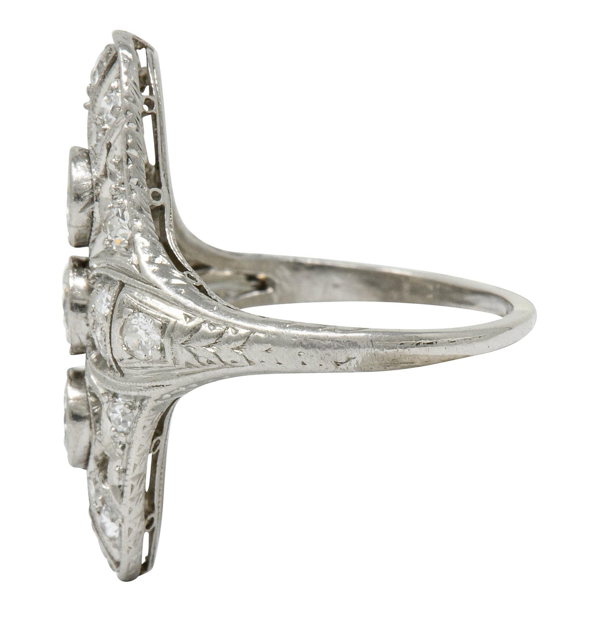 Women's or Men's Art Deco 1.25 Carat Diamond Platinum Dinner Ring