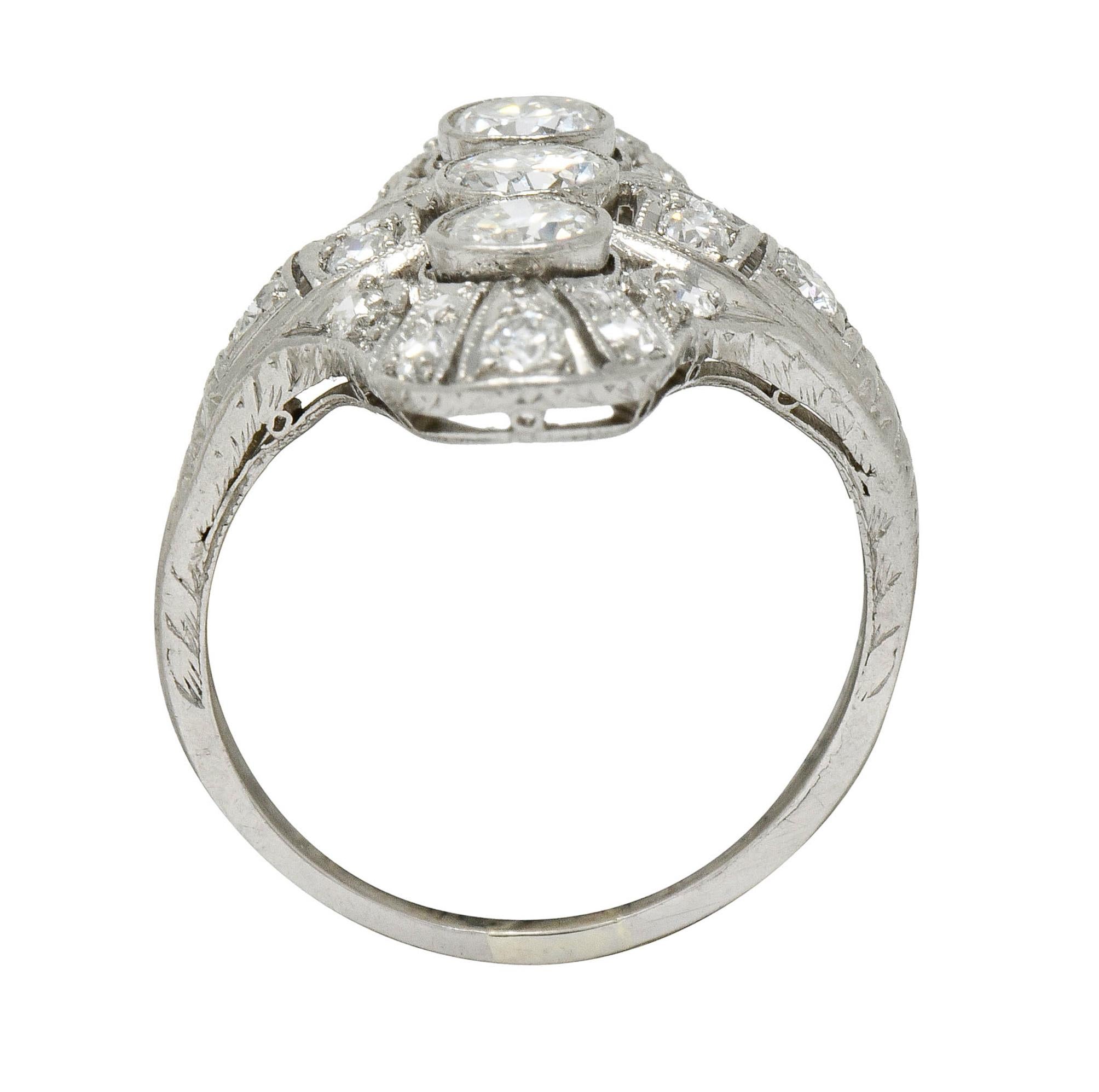 Art Deco 1.25 Carat Diamond Platinum Dinner Ring 2