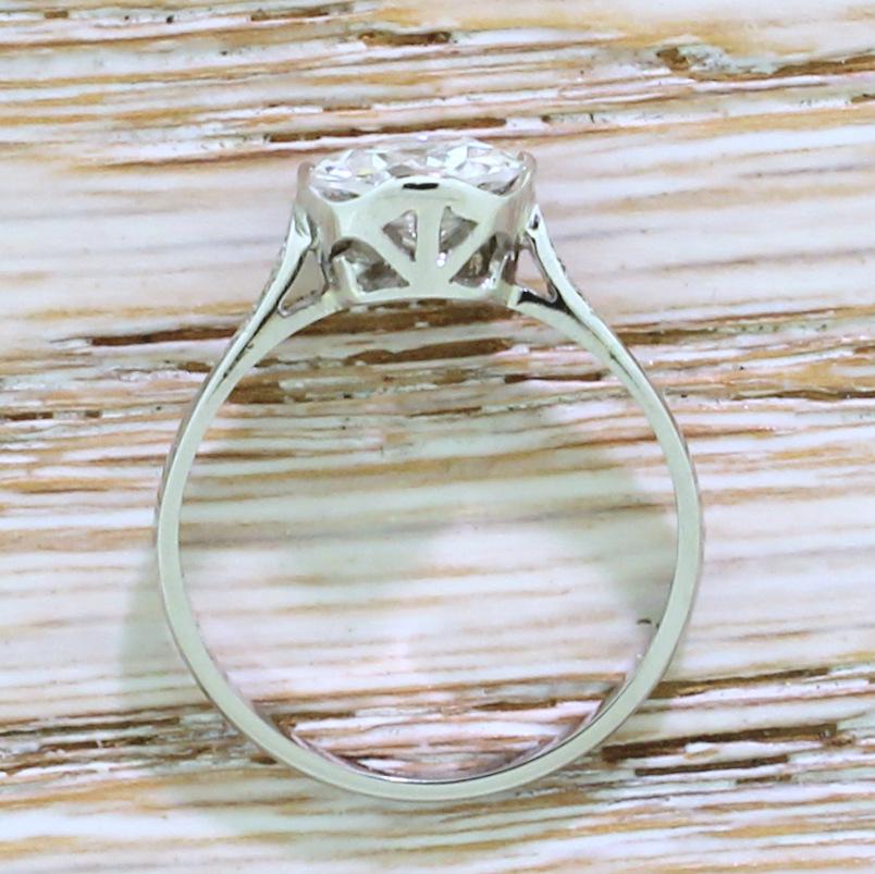 Art Deco 1.26 Carat Old Cut Diamond Engagement Ring In Excellent Condition For Sale In Essex, GB
