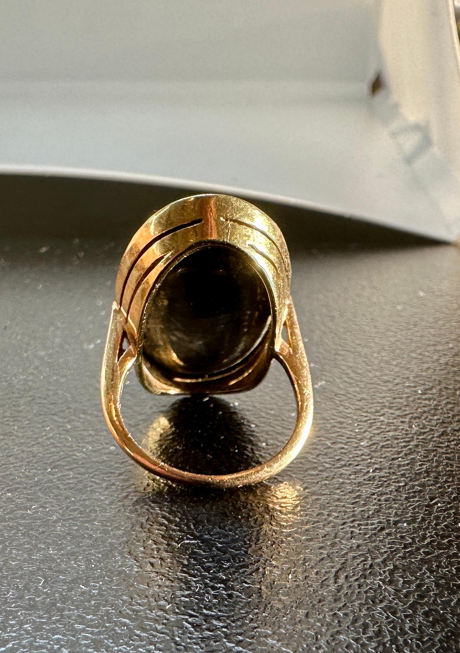 Art Deco 13 Carat Black Opal Ring 14 Karat Gold Antique Cocktail Statement Ring For Sale 6