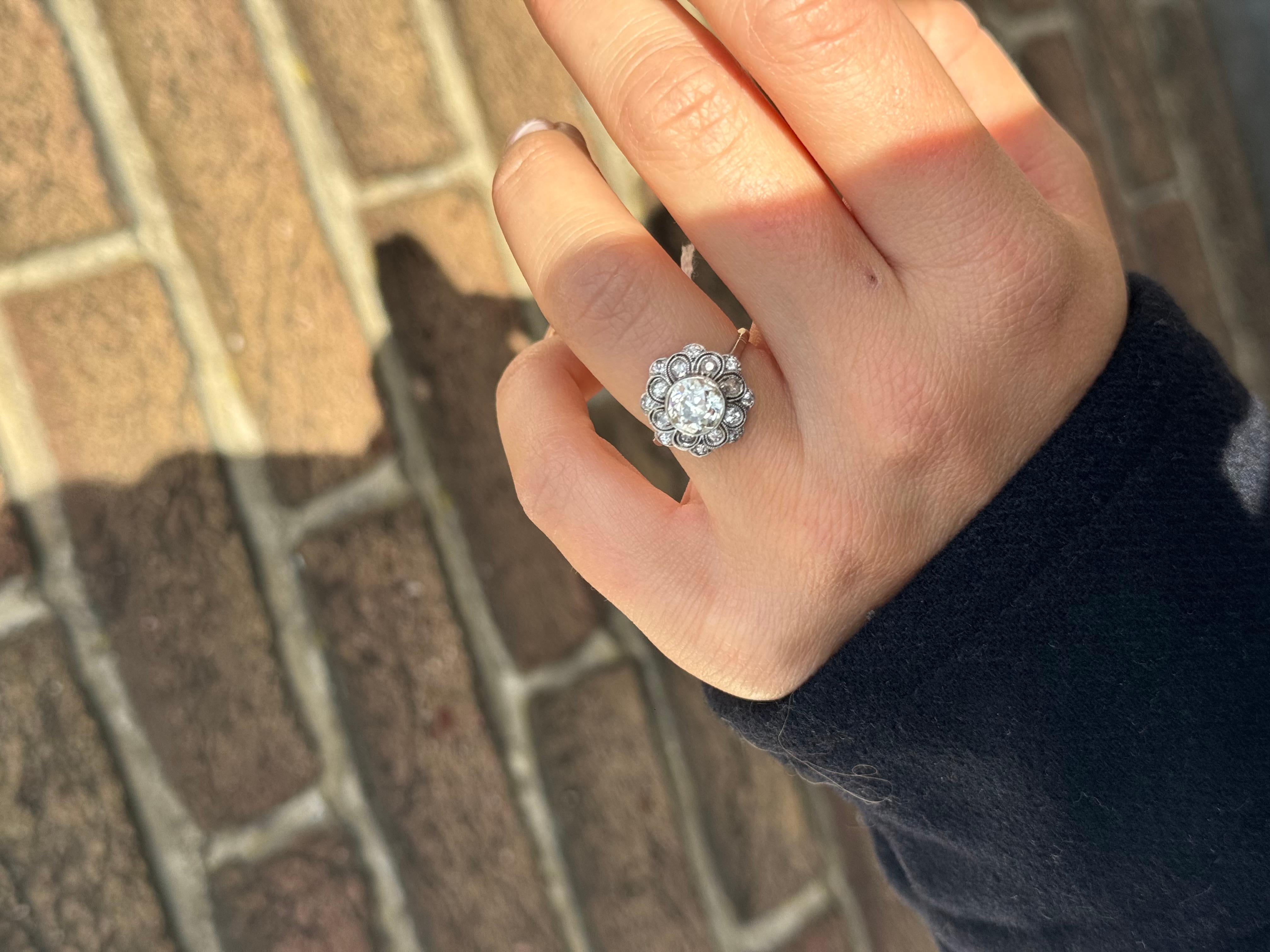 Bague Art déco 1.30 Carats diamant taille ancienne or 18K en vente 4