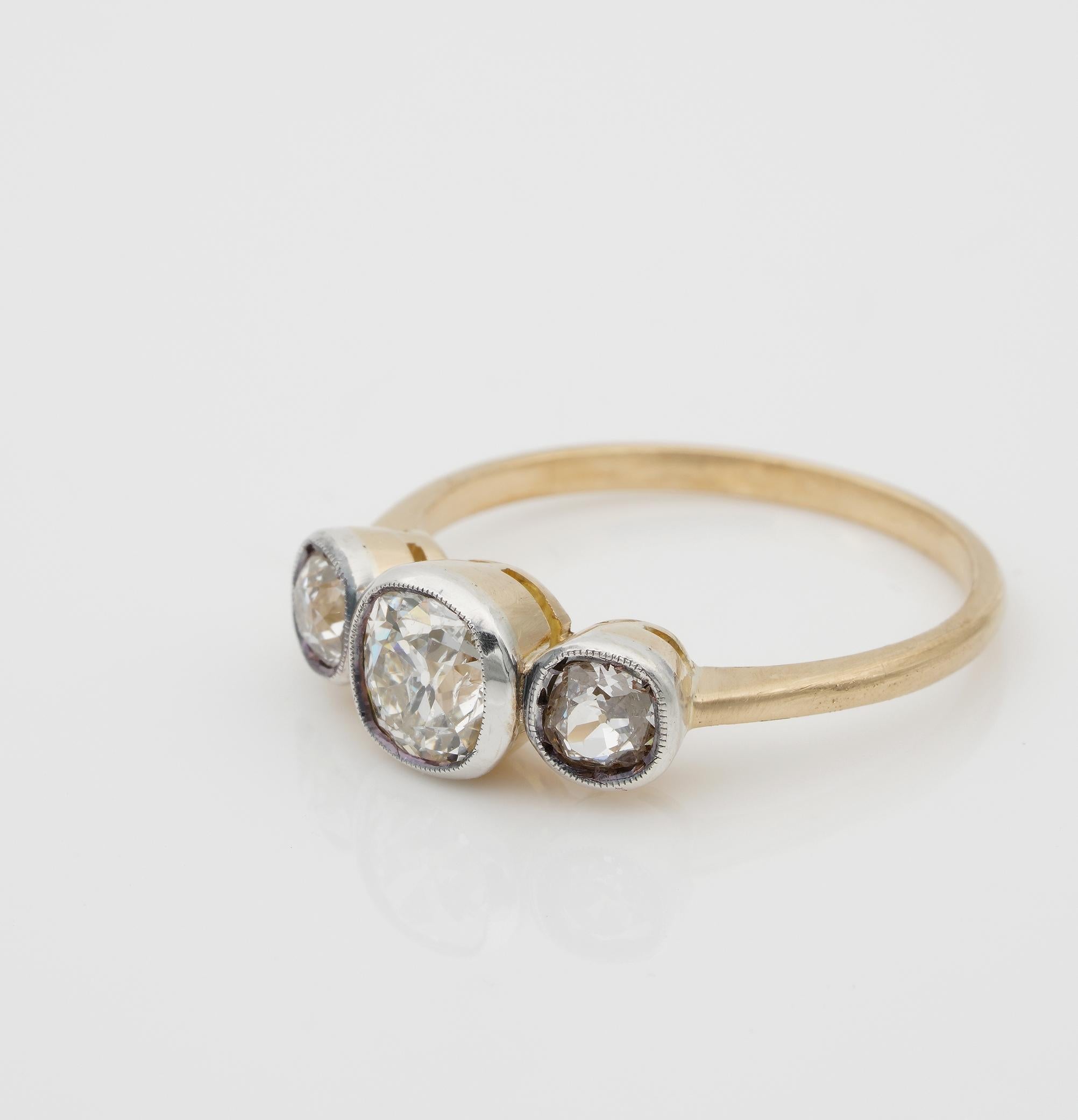 Women's Art Deco 1.30 Carat Old Mine Diamond Trilogy Ring For Sale