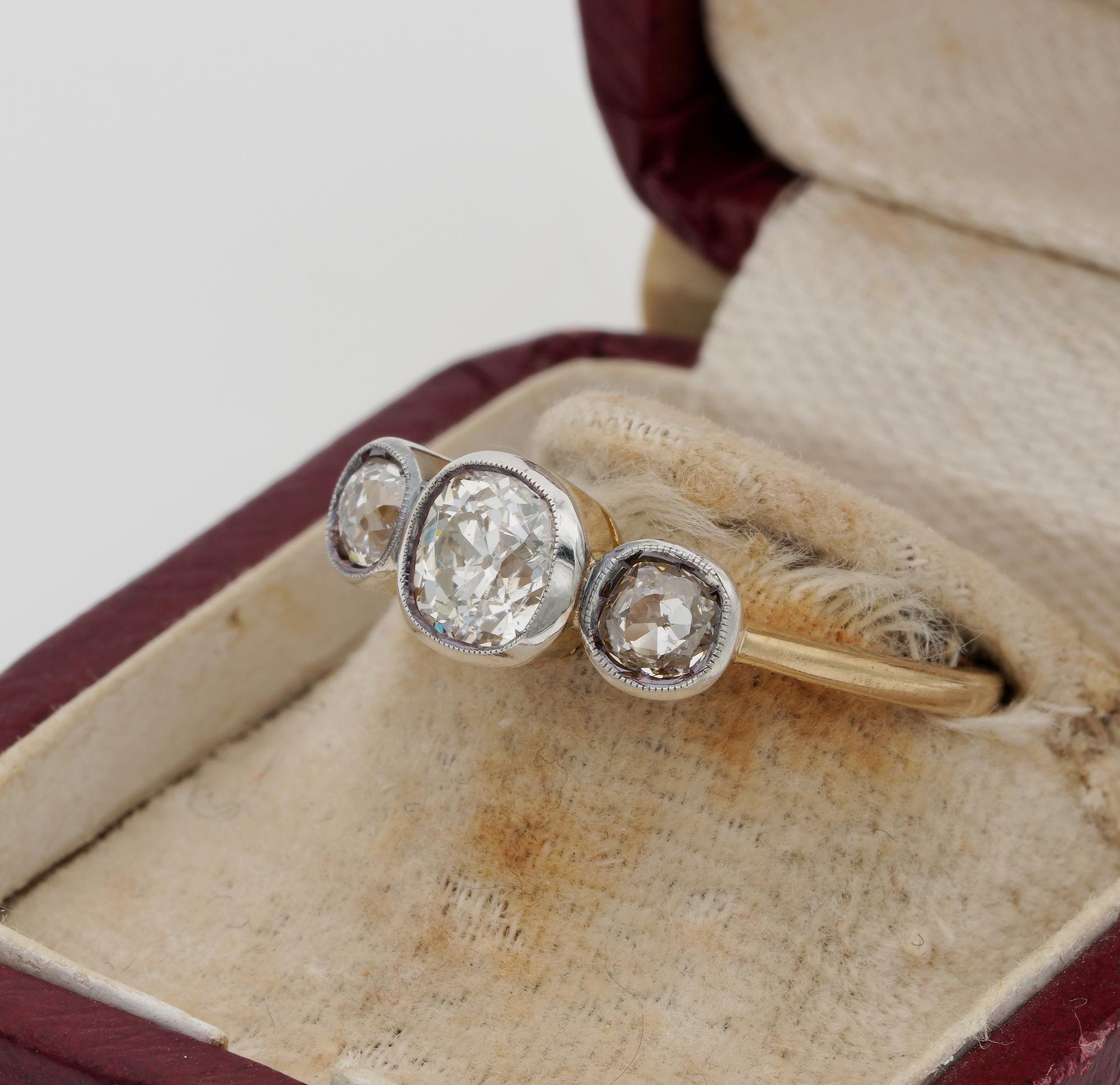 Art Deco 1.30 Carat Old Mine Diamond Trilogy Ring For Sale 1