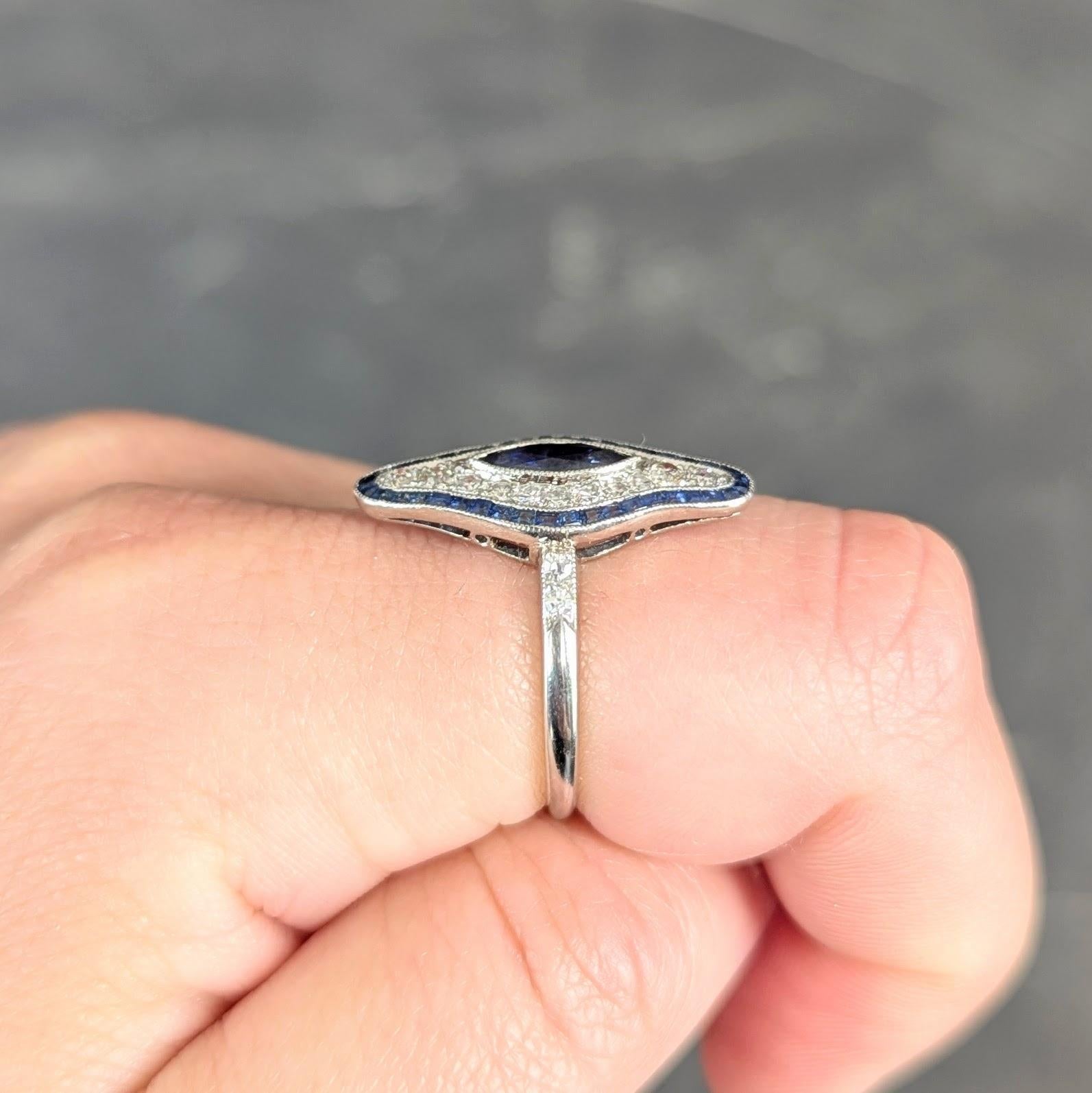 Art Deco 1,30 Karat Saphir Diamant Platin Vintage Navette Halo Dinner-Ring, Vintage im Angebot 3