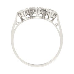 Art Deco 1.30ct Diamond Trilogy Ring, c.1920s