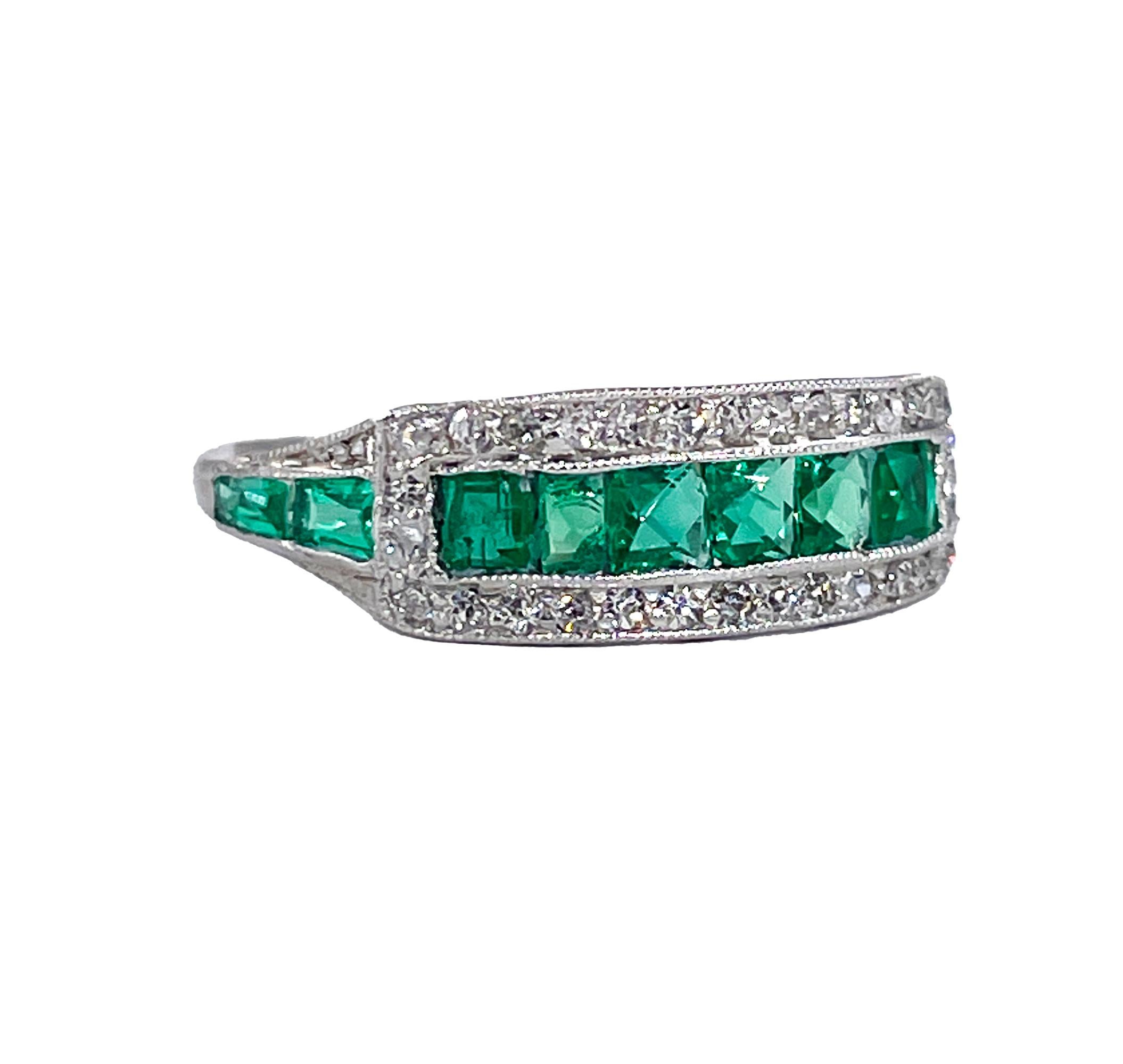Women's Art Deco 1.30ct Emerald & Dia Wedding Engagement Anniversary Platinum Ring Band