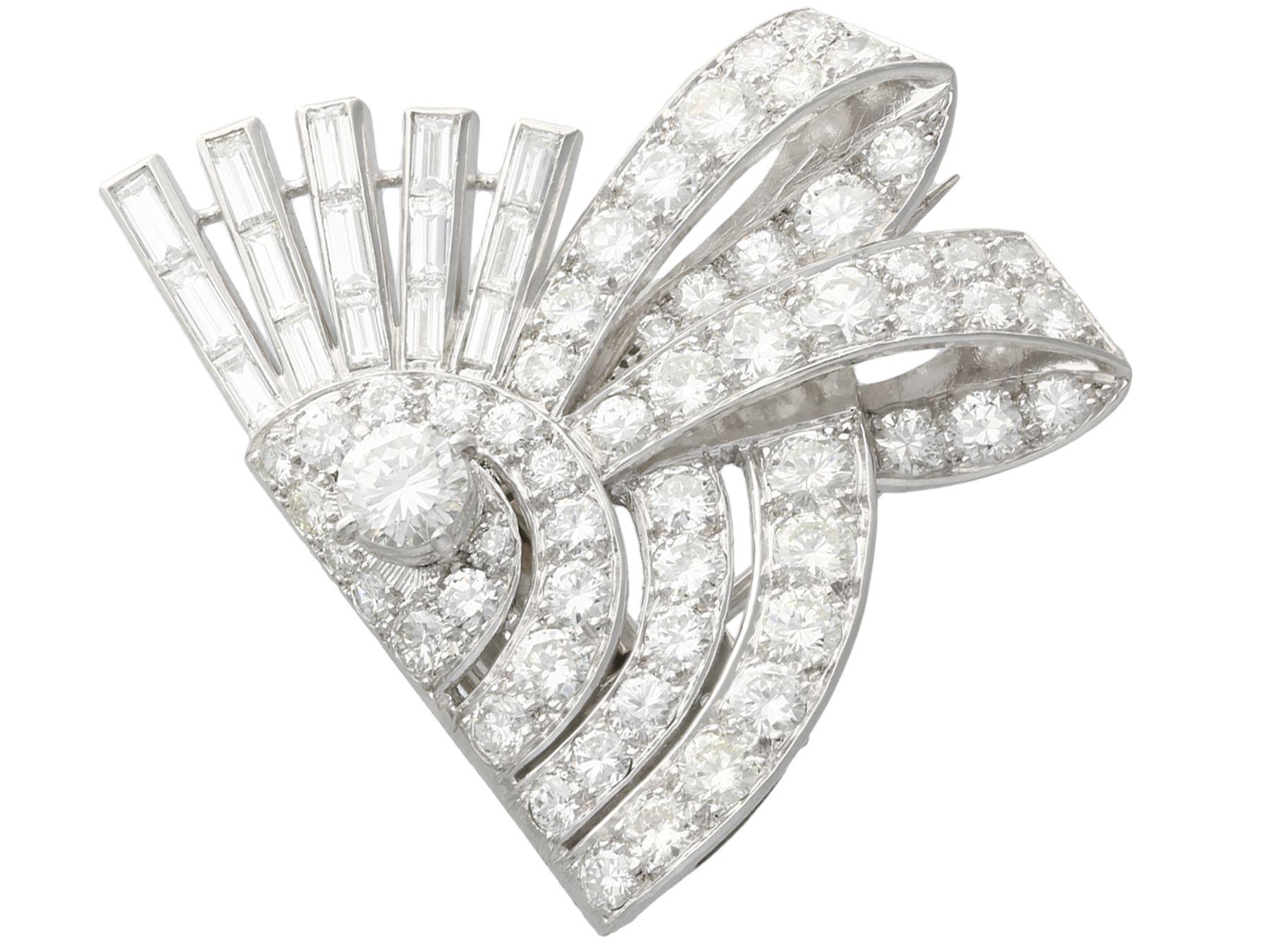 Women's Art Deco 13.22 Carat Diamond and Platinum Duette Double Clip Brooch