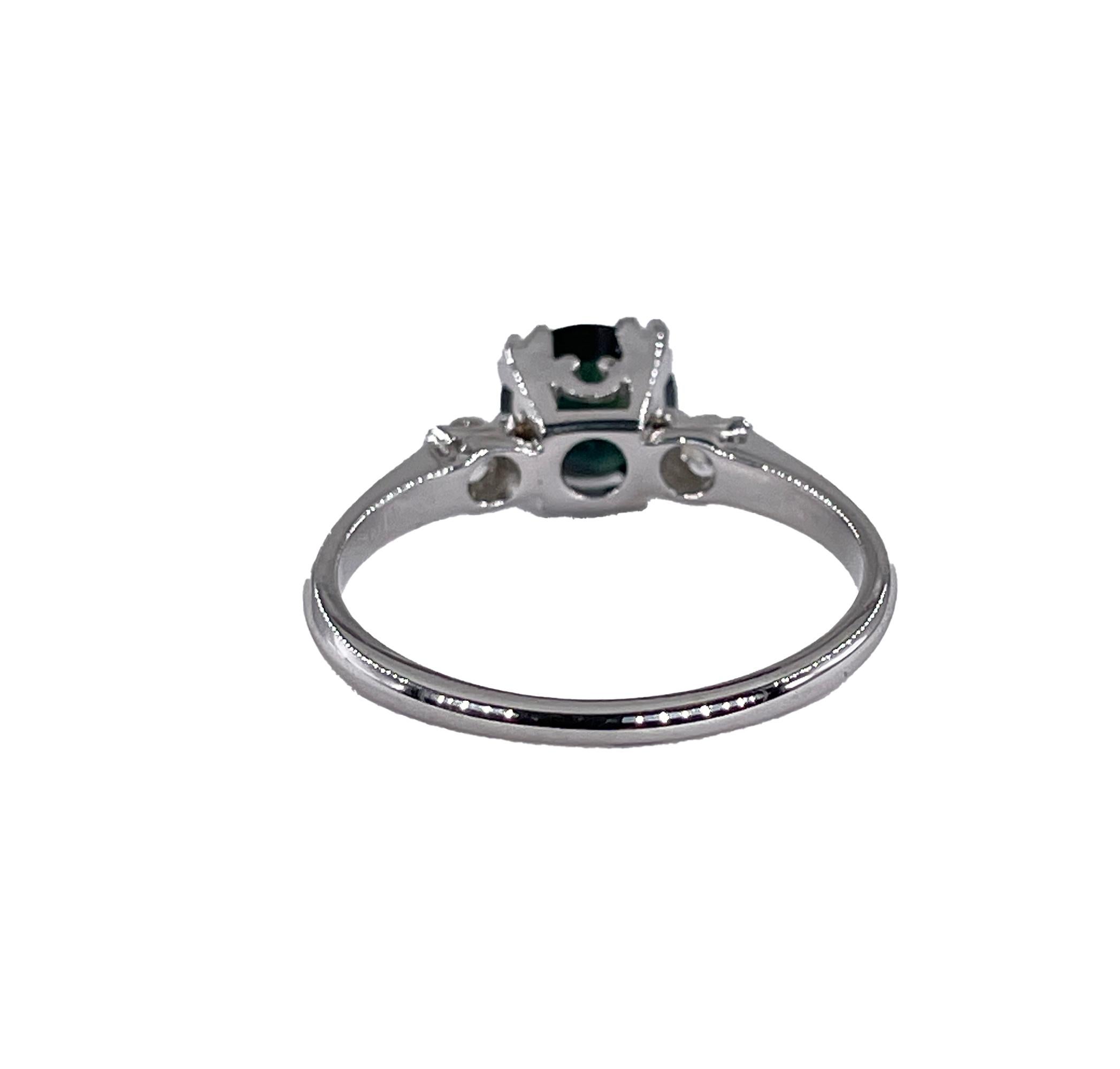 Women's Art Deco 1.30ctw Solitaire Round Green Sapphire & Diamond 18K Vintage Ring