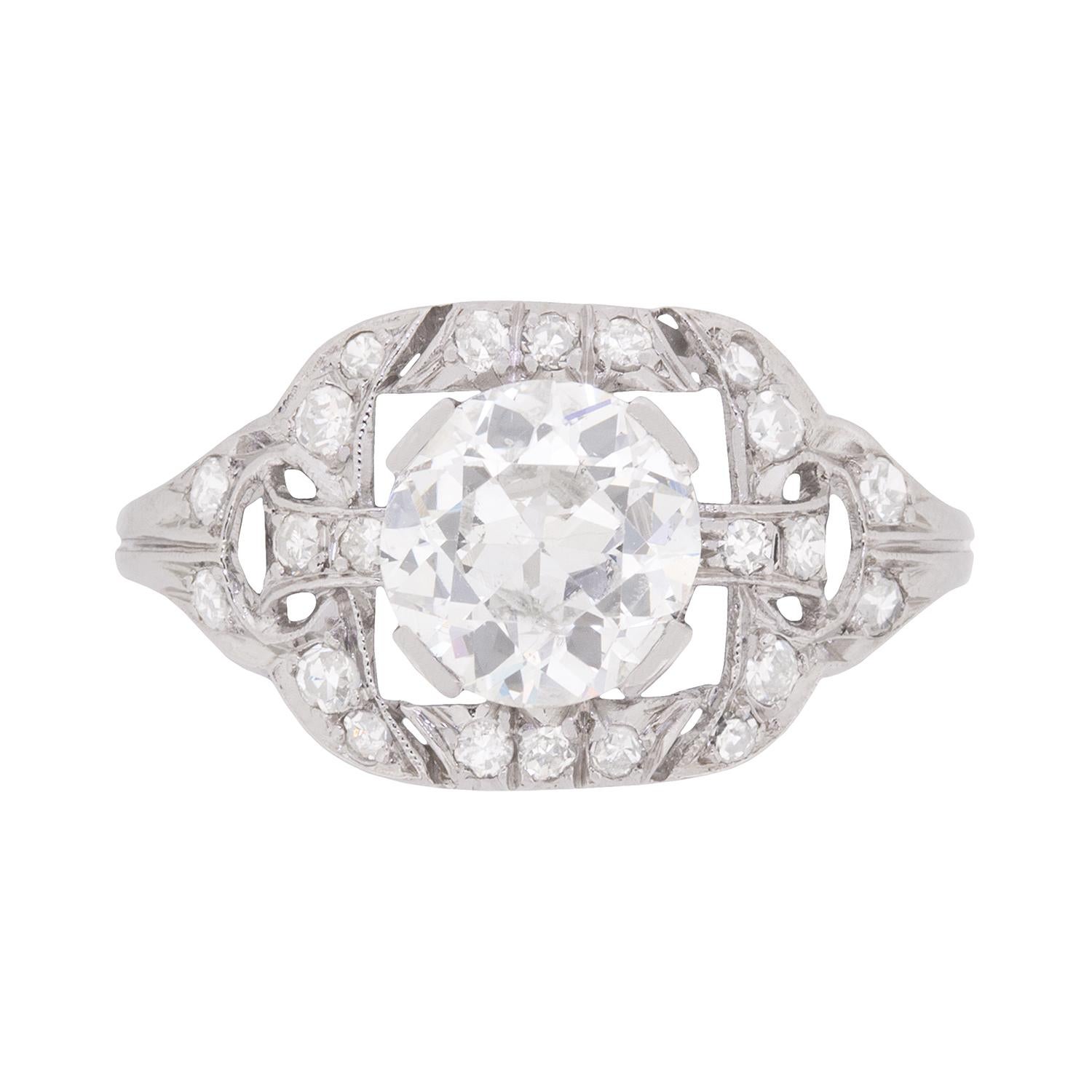 Art Deco 1.35 Carat Diamond Cluster Engagement Ring, circa 1920s