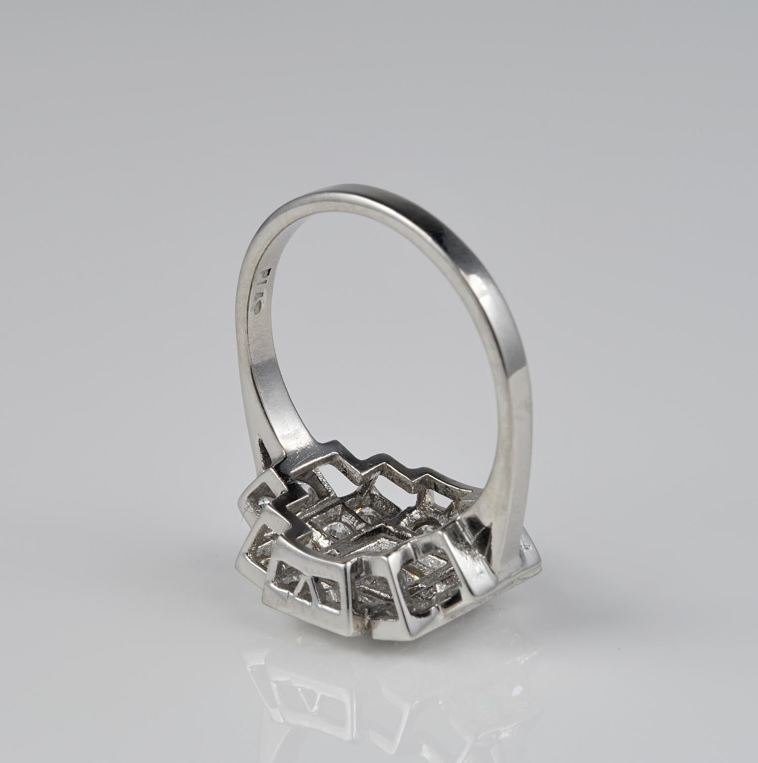 Women's Art Deco 1.35 Carat Diamond Platinum Ring For Sale
