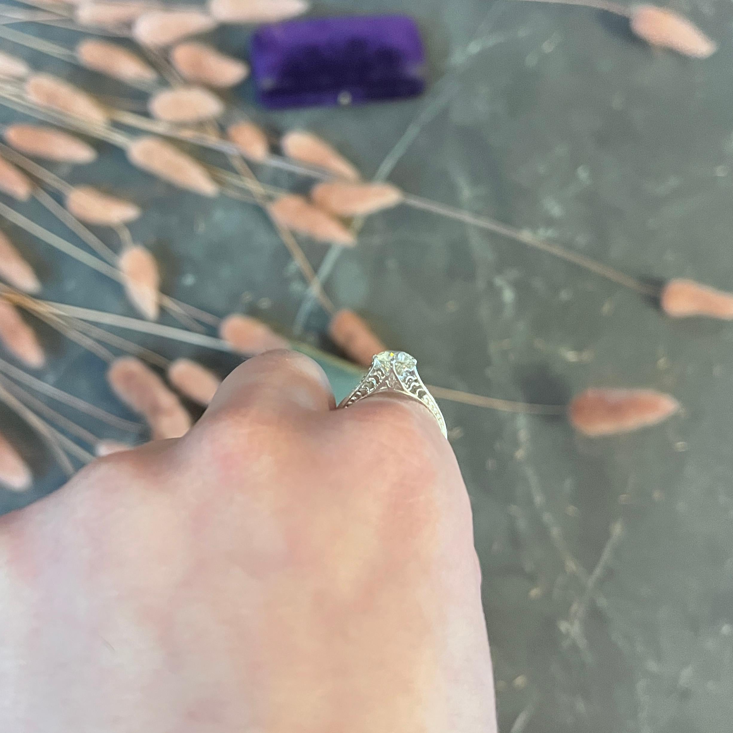 Art Deco 1.35 Carats Diamond Platinum Trellis Engagement Ring For Sale 6