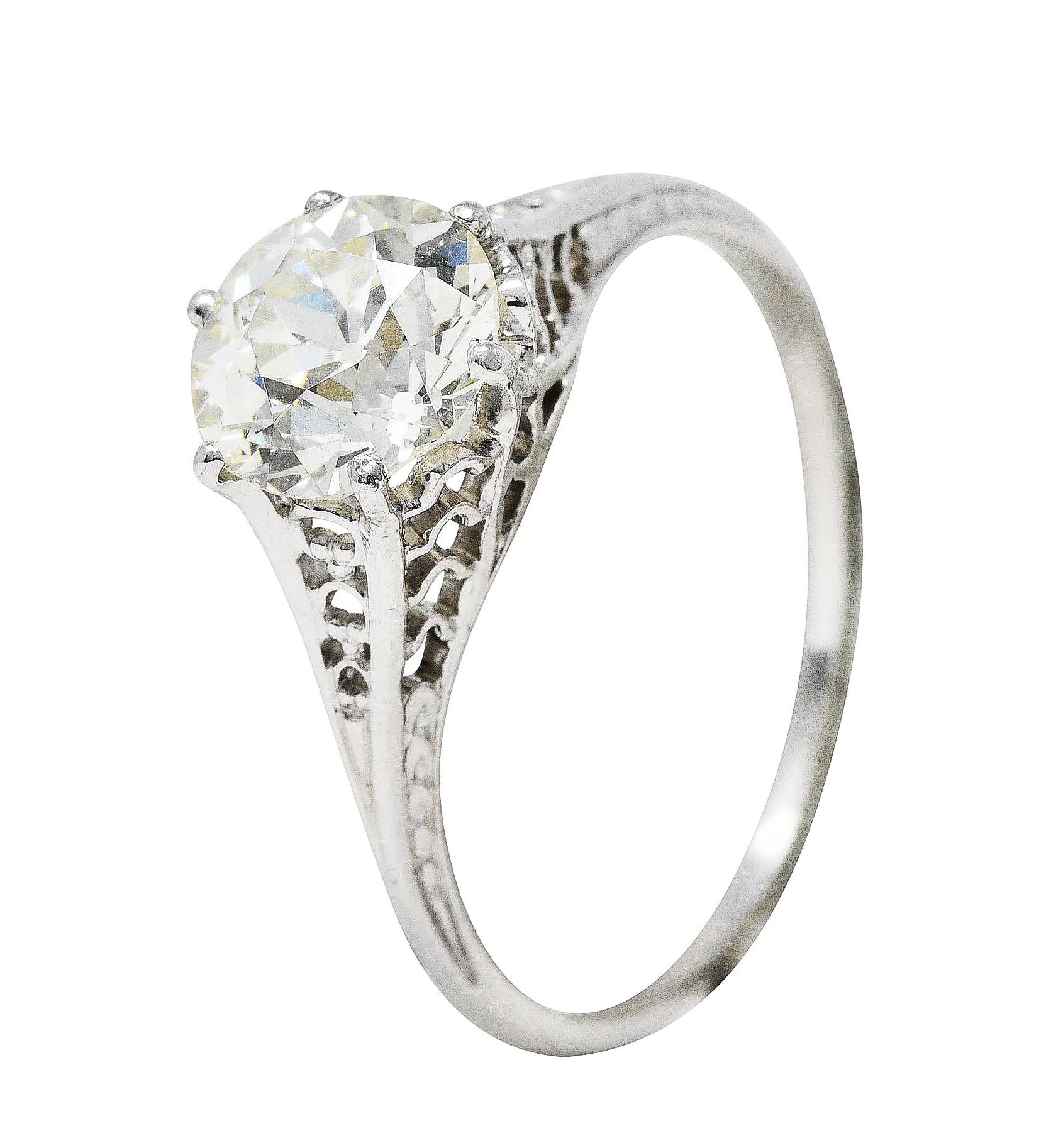 Art Deco 1.35 Carats Diamond Platinum Trellis Engagement Ring For Sale 3