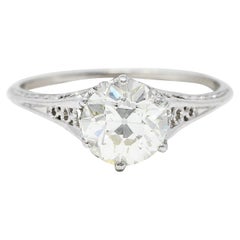 Vintage Art Deco 1.35 Carats Diamond Platinum Trellis Engagement Ring