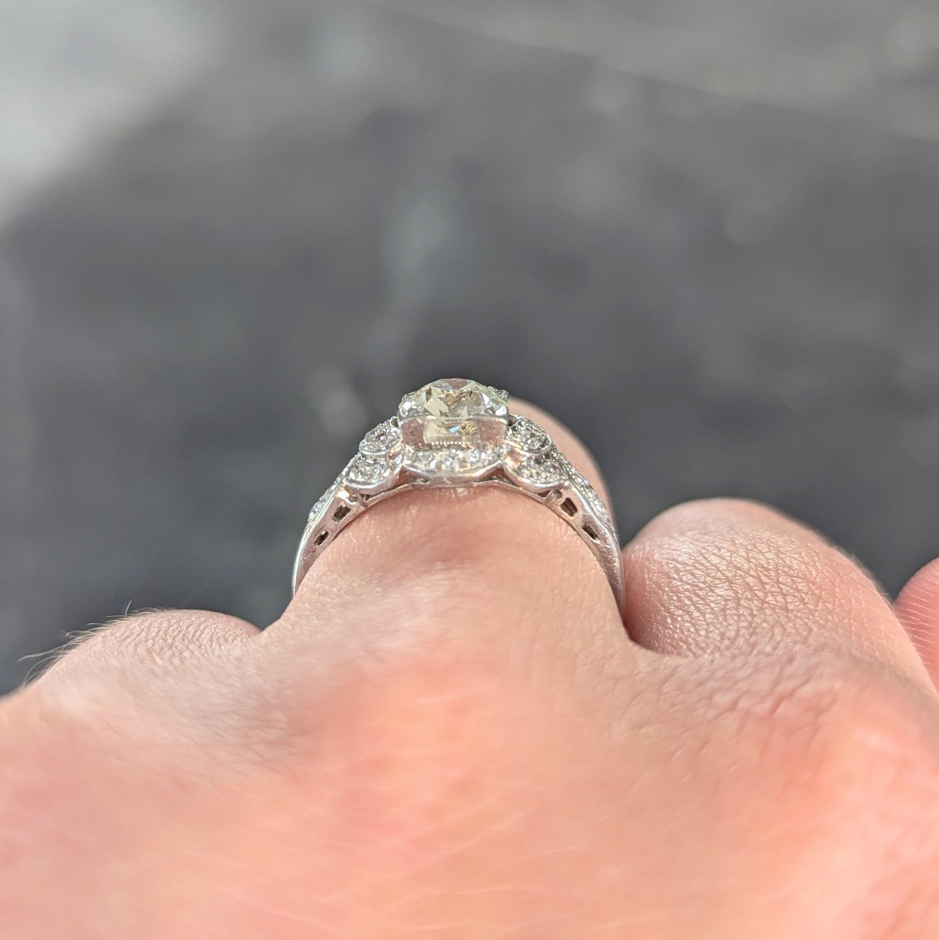 Art Deco 1.35 CTW Old European Diamond Platinum Vintage Bow Engagement Ring For Sale 7