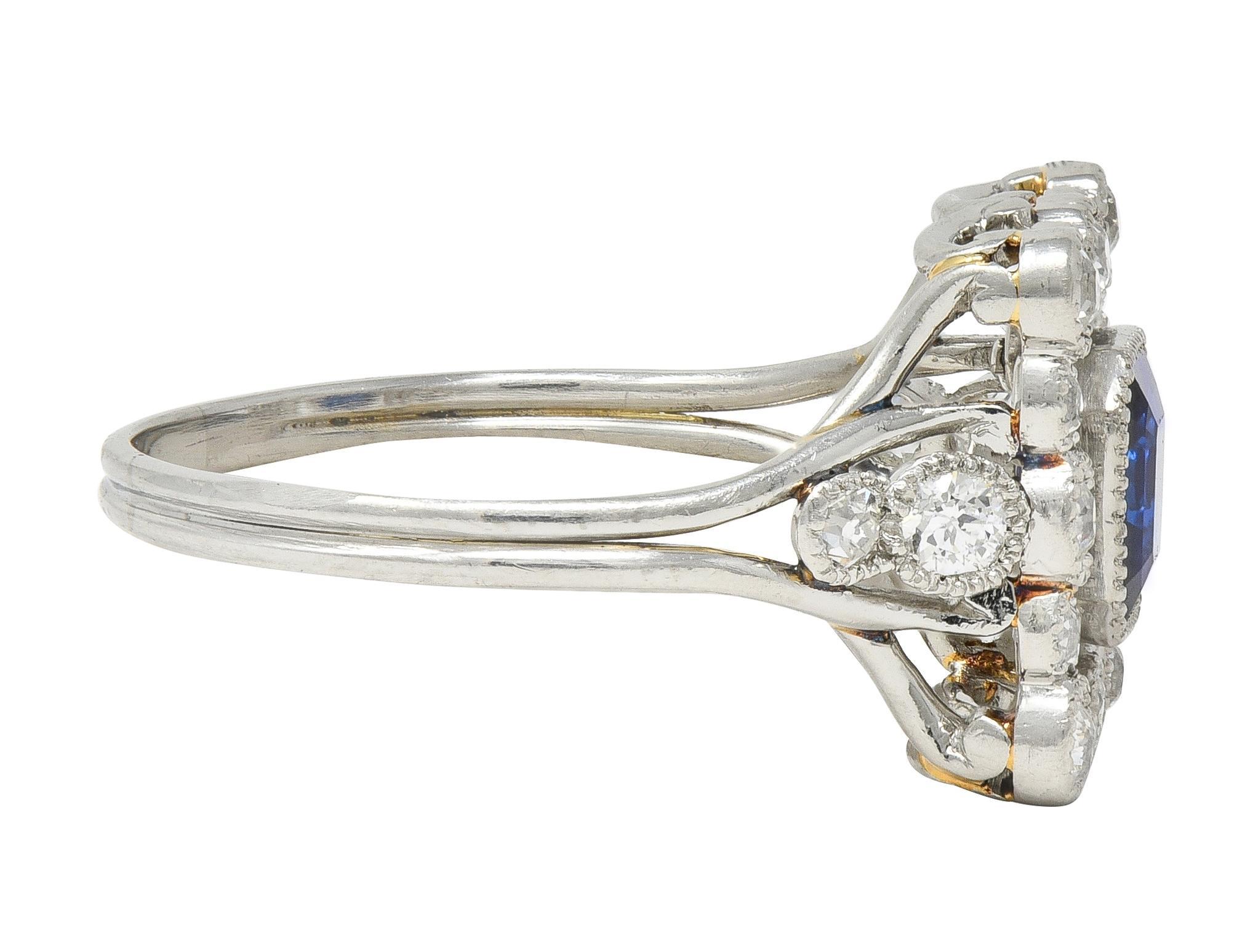 Art Déco Art Deco 1.35 CTW Zaffiro Diamante Platino Anello vintage a grappolo GIA in vendita