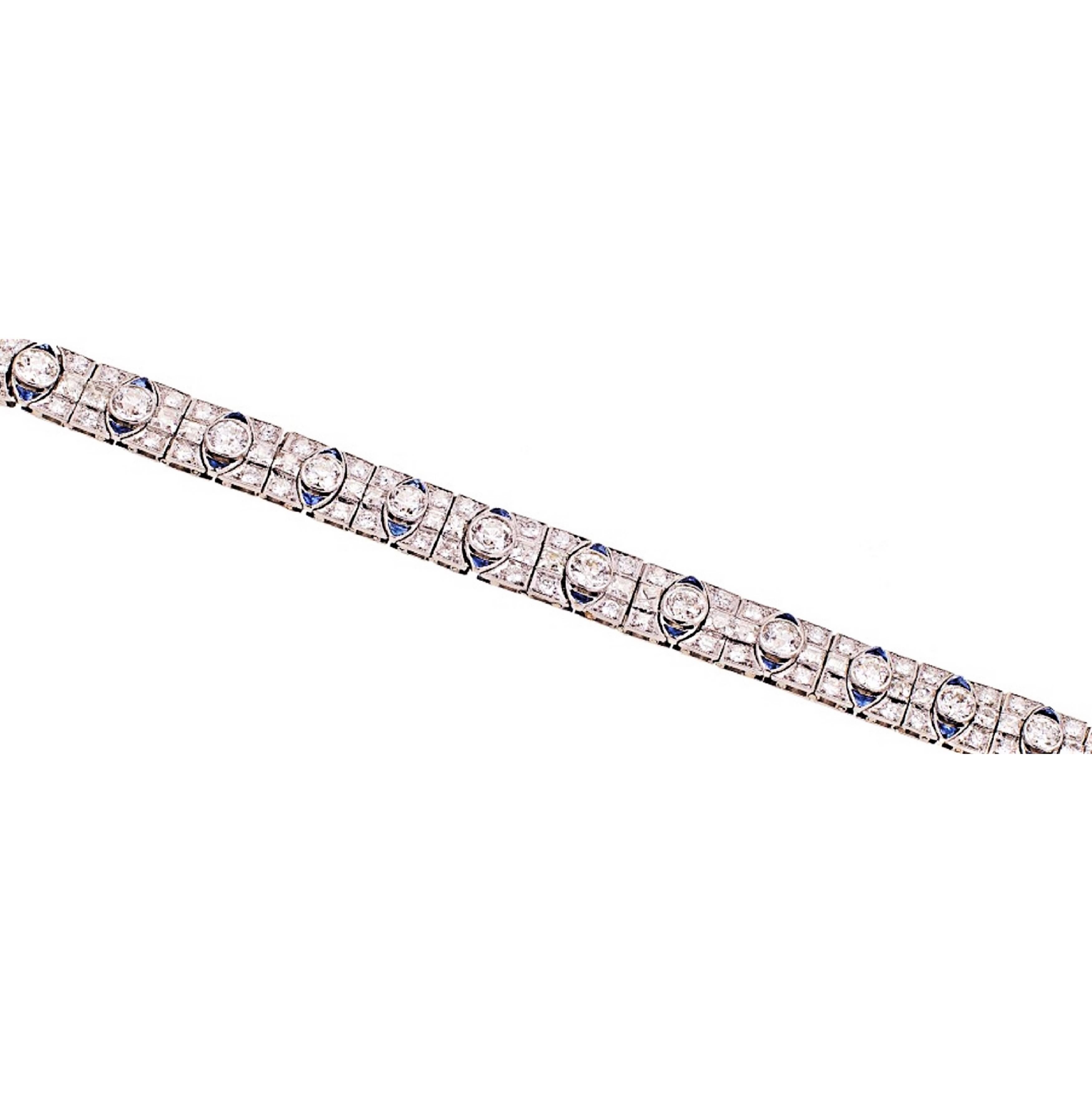 Art Deco 13.72 Carat Diamond Sapphire Platinum Bracelet For Sale