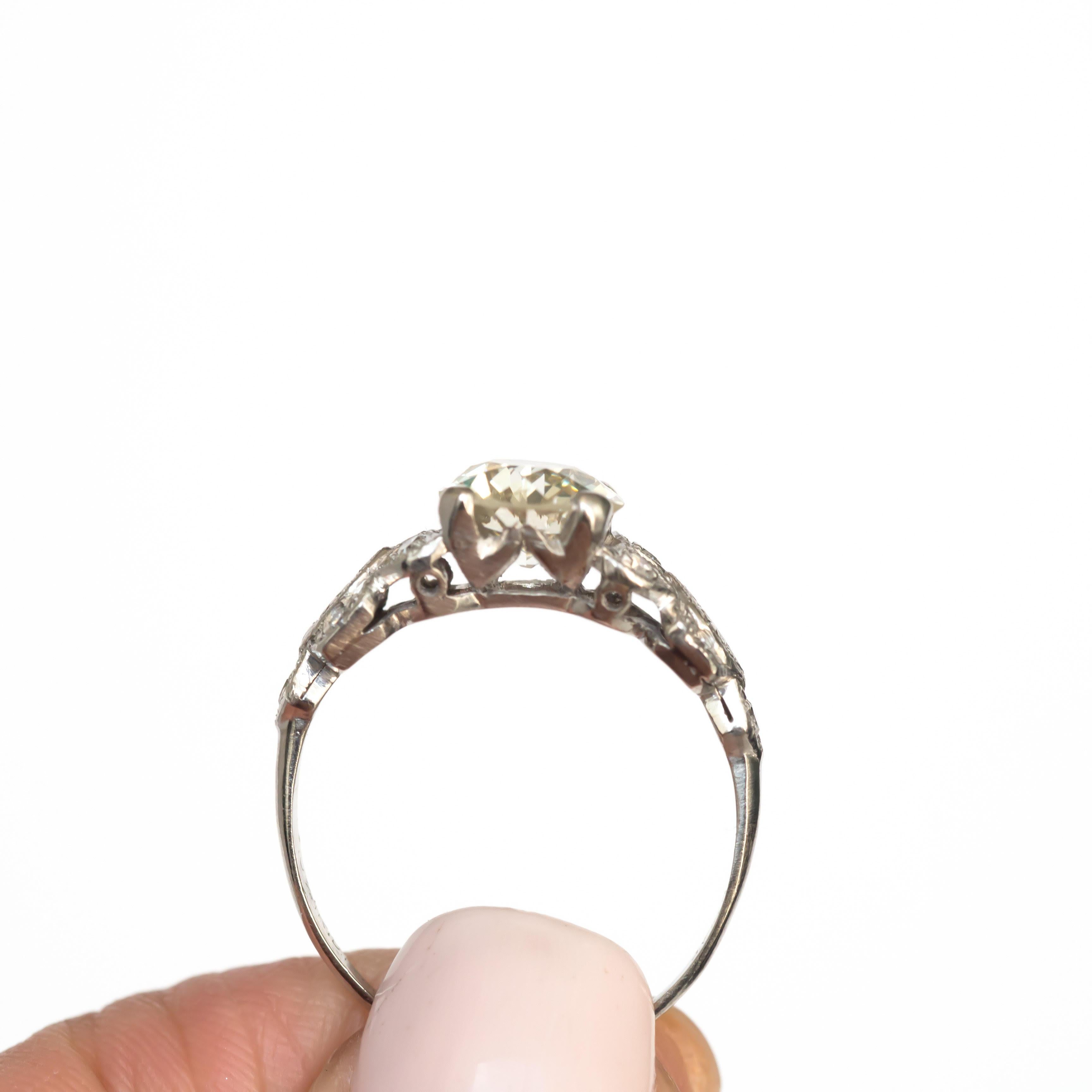 Art Deco 1.37 Carat Old European Cut Diamond Platinum Engagement Ring 2