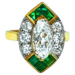 Art Deco 1.4 Carat Marquise Cut Diamond and Emerald 18k Gold Ring, circa 1930