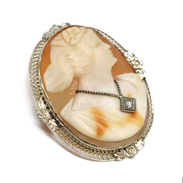 Art Deco 14 Karat Cameo Diamond Pendant Brooch For Sale at 1stDibs