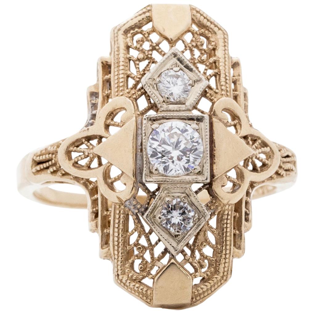 Art Deco 14 Karat Gold Filigree Carved Three-Stone Shield Ring, circa 1930s