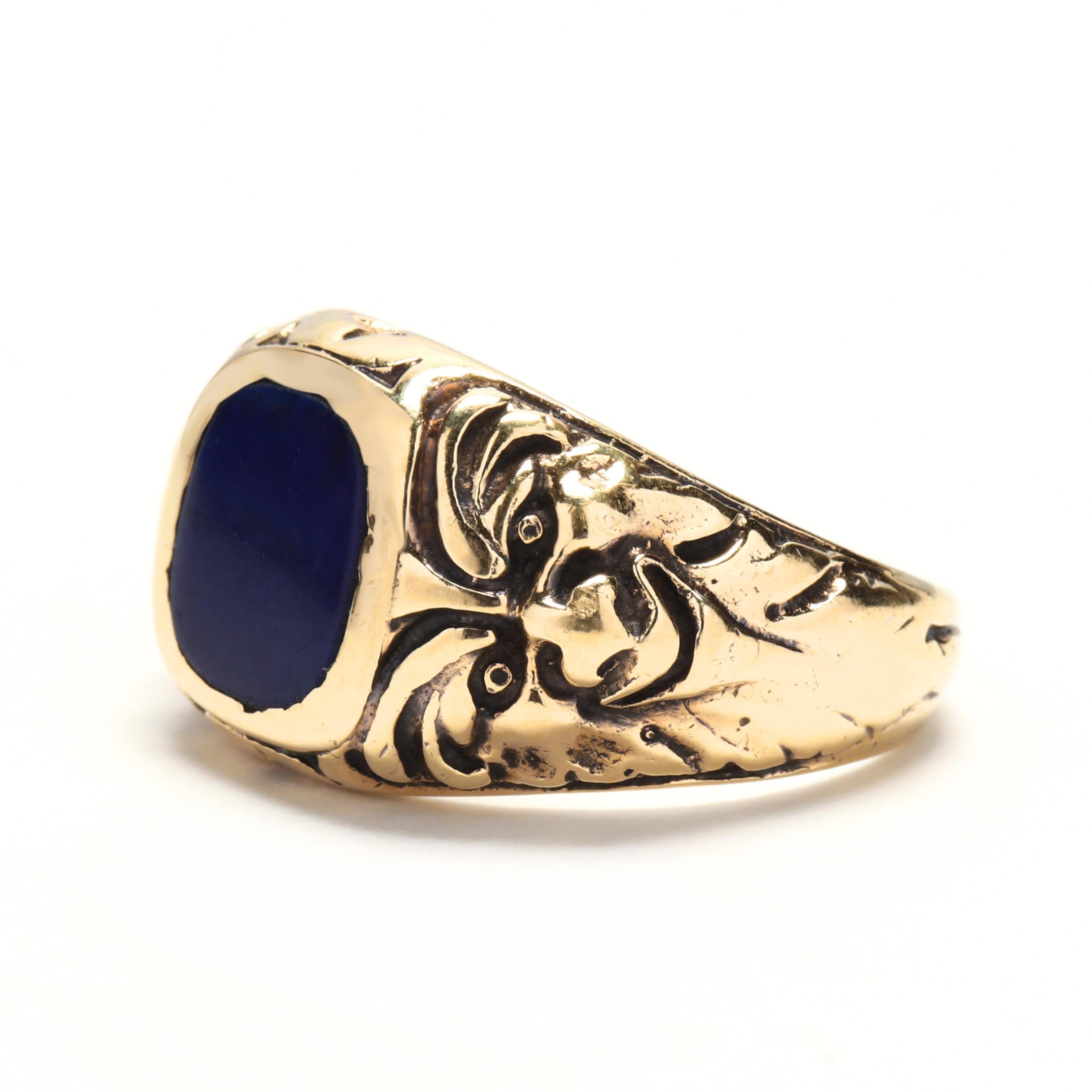 Women's or Men's Art Deco 14 Karat Gold and Lapis Gargoyle Ring
