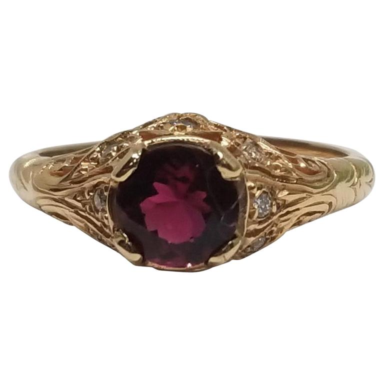 ""Art-Déco-Ring aus 14 Karat Roségold mit rosa Turmalin und Diamant im Angebot