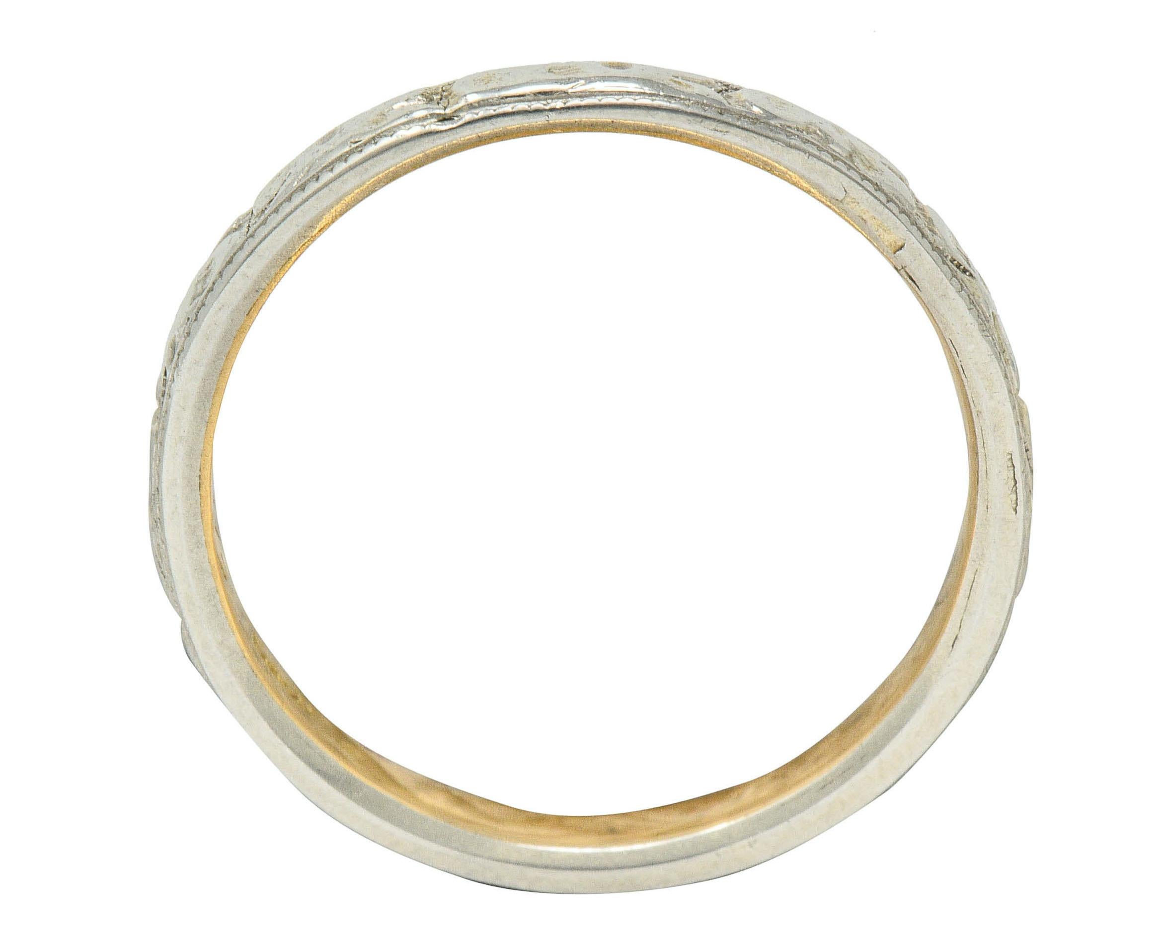 Women's or Men's Art Deco 14 Karat Two-Tone Gold Orange Blossom Band Ring