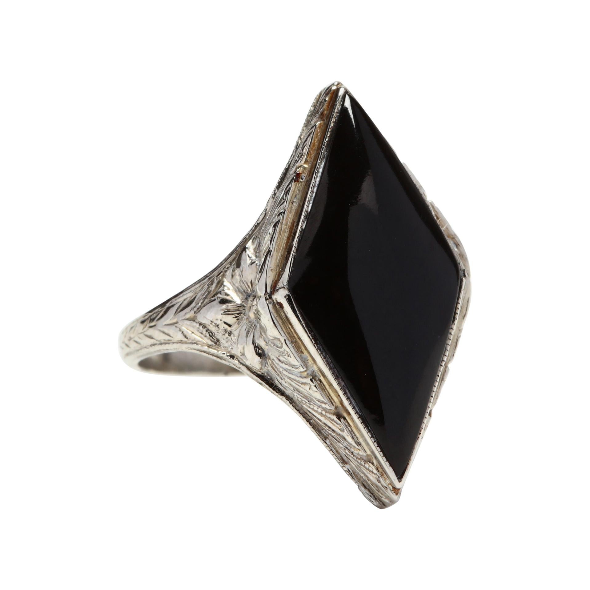 Art Deco 14 Karat White Gold Black Onyx Ring