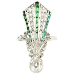 Art Deco 14 Karat White Gold Diamond and Emerald Fan Ring, circa 1920s