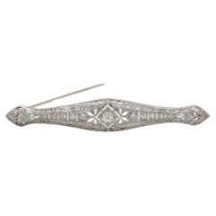 Art Deco 14 Karat White Gold Natural Diamond Filigree Bar Pin Brooch