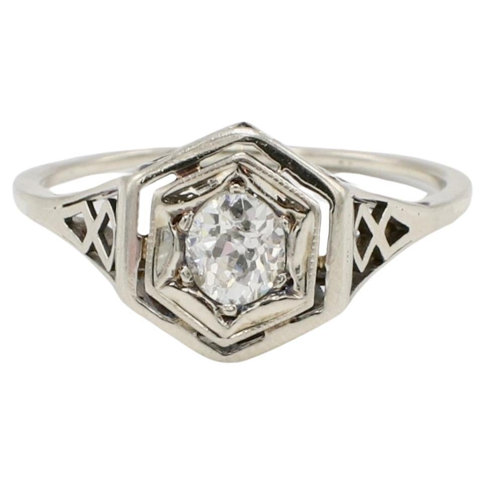 Art Deco 14 Karat White Gold Old Mine Cut Natural Diamond Ring 