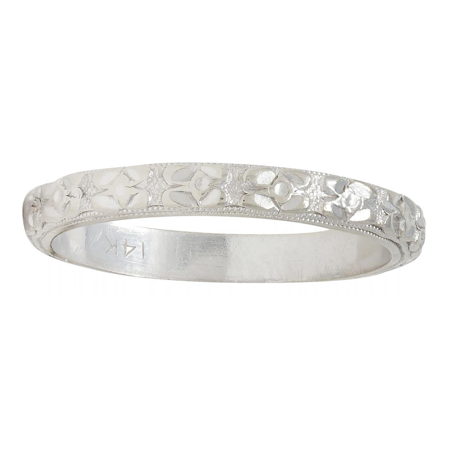 Art Deco 14 Karat White Gold Orange Blossom Vintage Wedding Band Ring en vente 3