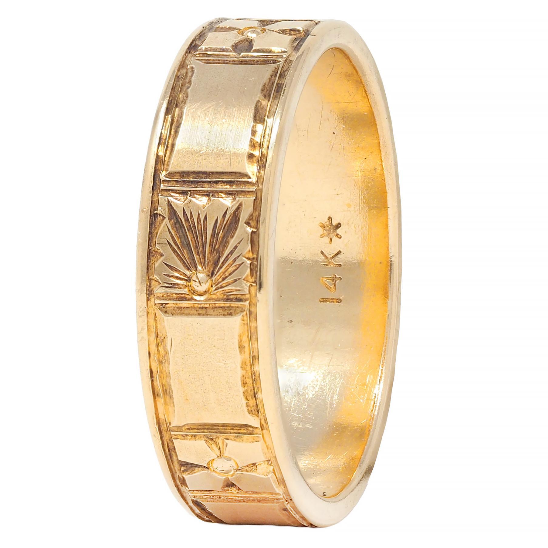 Art Déco Anello Art of Vintage 14 Karat Yellow Gold Orange Blossom Vintage Wide Wedding Band in vendita