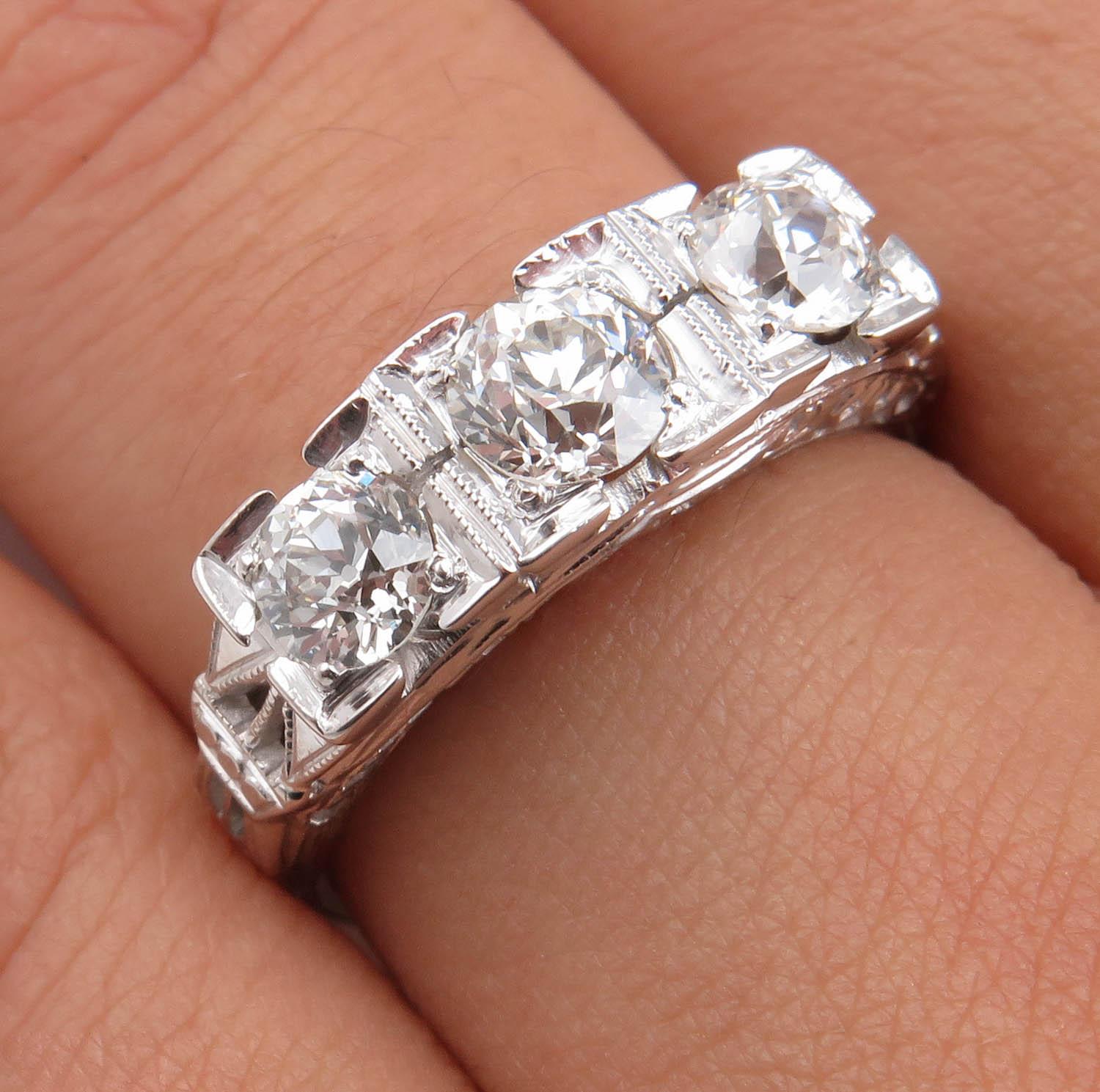 Art Deco 1.40 Carat Old European Diamond 3-Stone Wedding White Gold Ring EGL 8