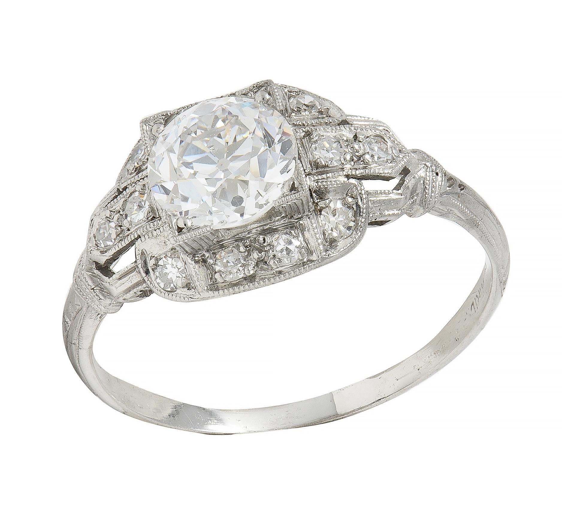Art Deco 1.40 CTW OEC Diamond Platinum Vintage Bombé Engagement Ring GIA en vente 2