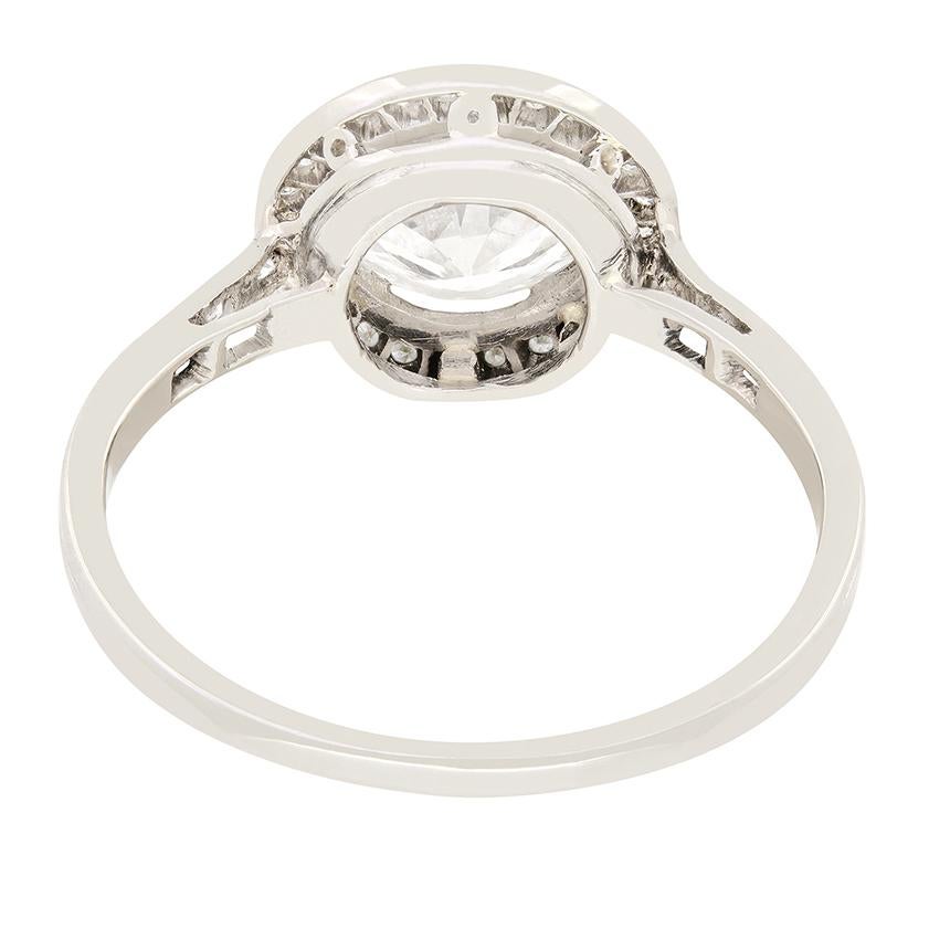 Art-Déco-Halo-Ring mit 1,40 Karat Diamant, ca. 1920er Jahre (Alteuropäischer Schliff) im Angebot