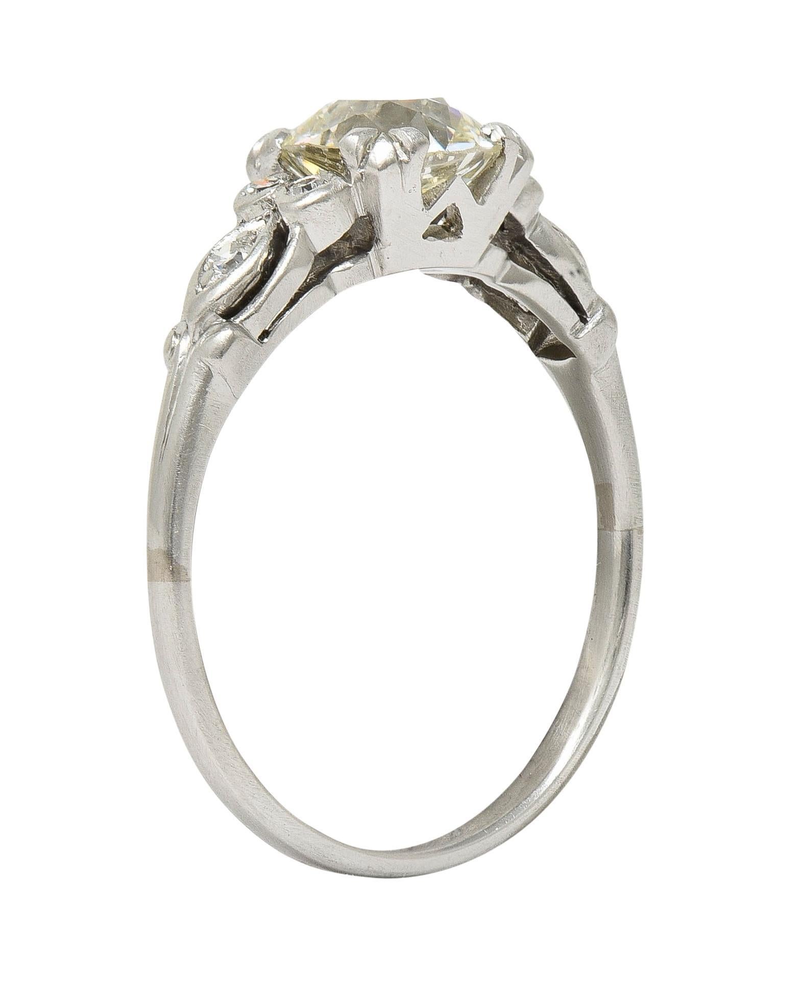 Art Deco 1.41 CTW Old European Cut Diamond Platinum Vintage Engagement Ring For Sale 6