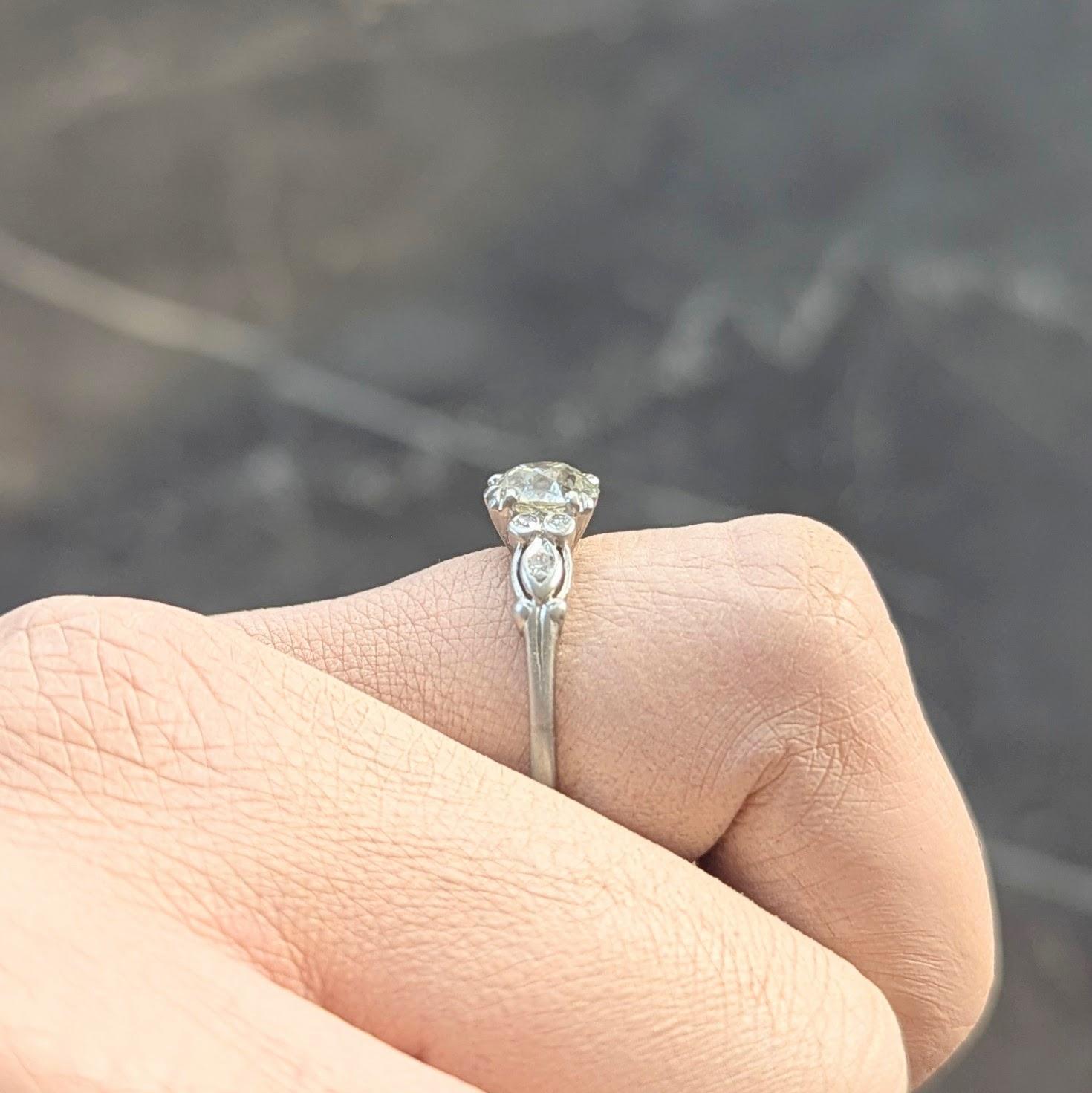 Art Deco 1.41 CTW Old European Cut Diamond Platinum Vintage Engagement Ring For Sale 9