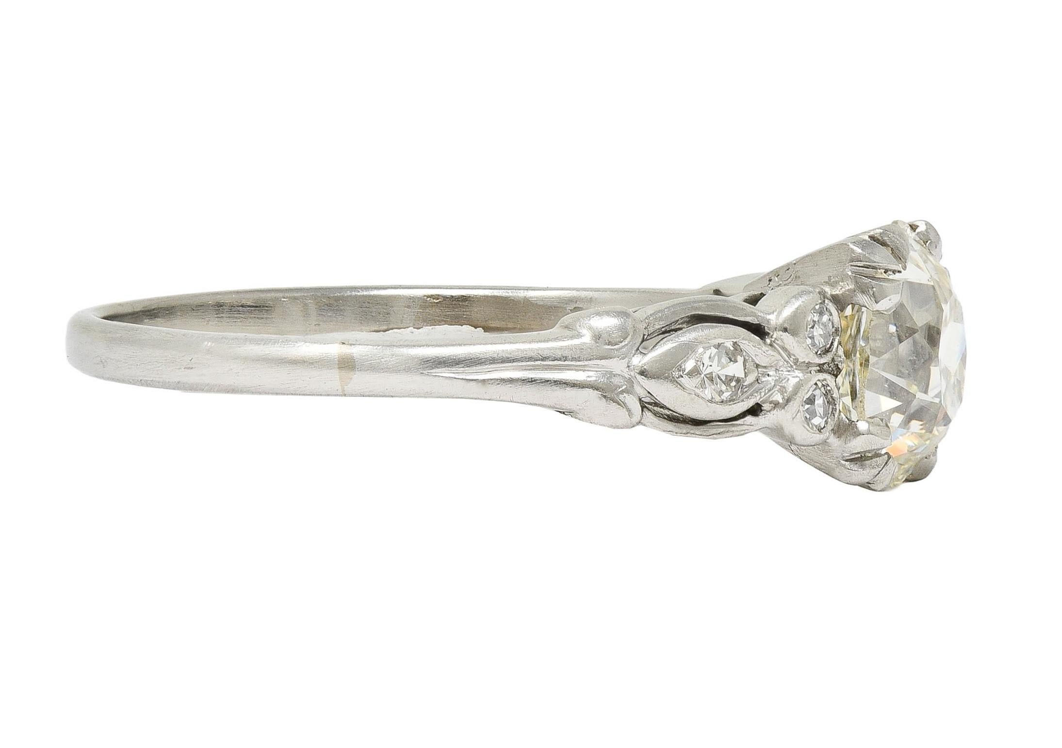 Women's or Men's Art Deco 1.41 CTW Old European Cut Diamond Platinum Vintage Engagement Ring For Sale